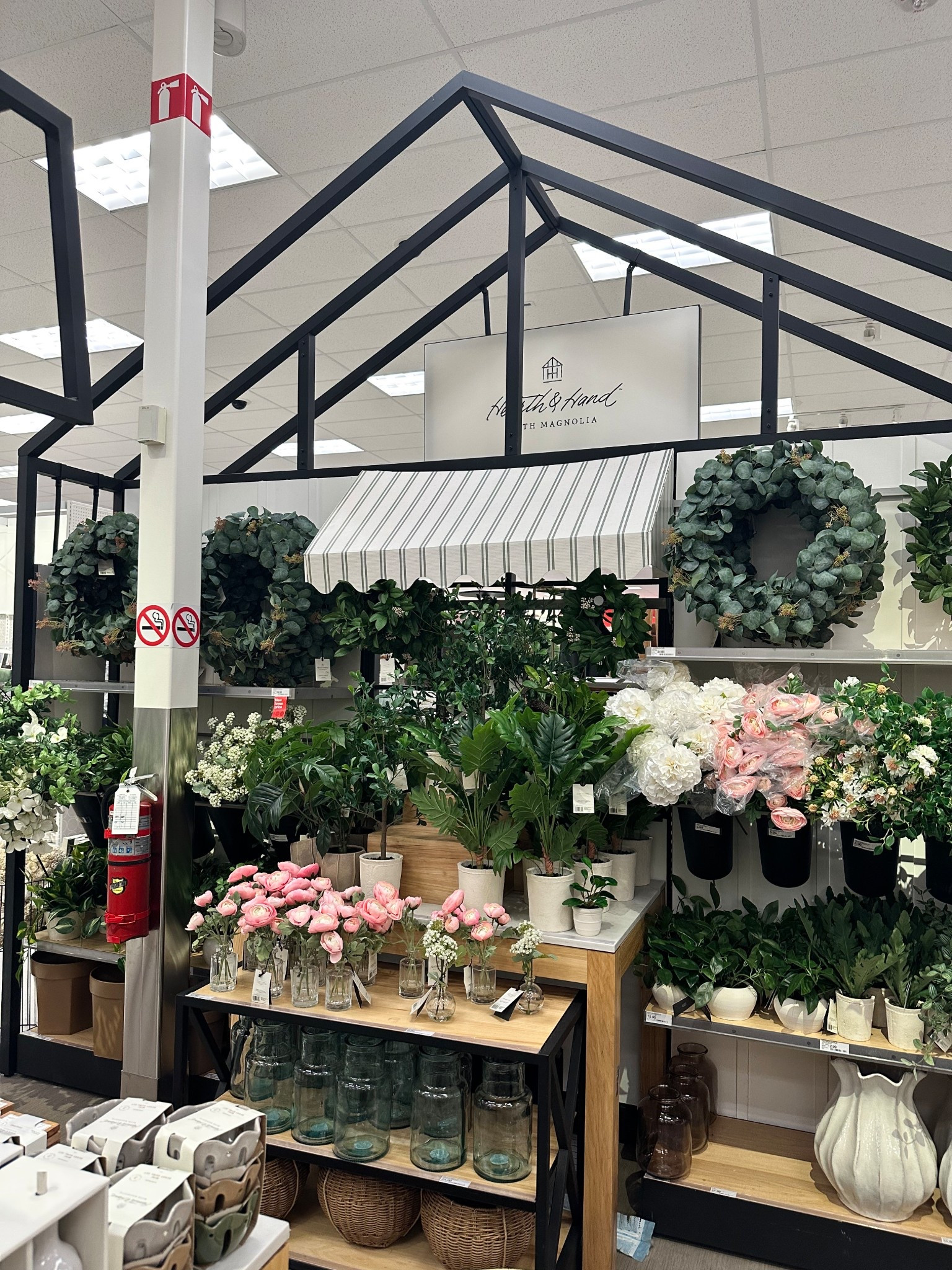 Hearth and Hand faux plants and flowers 

#LTKHome