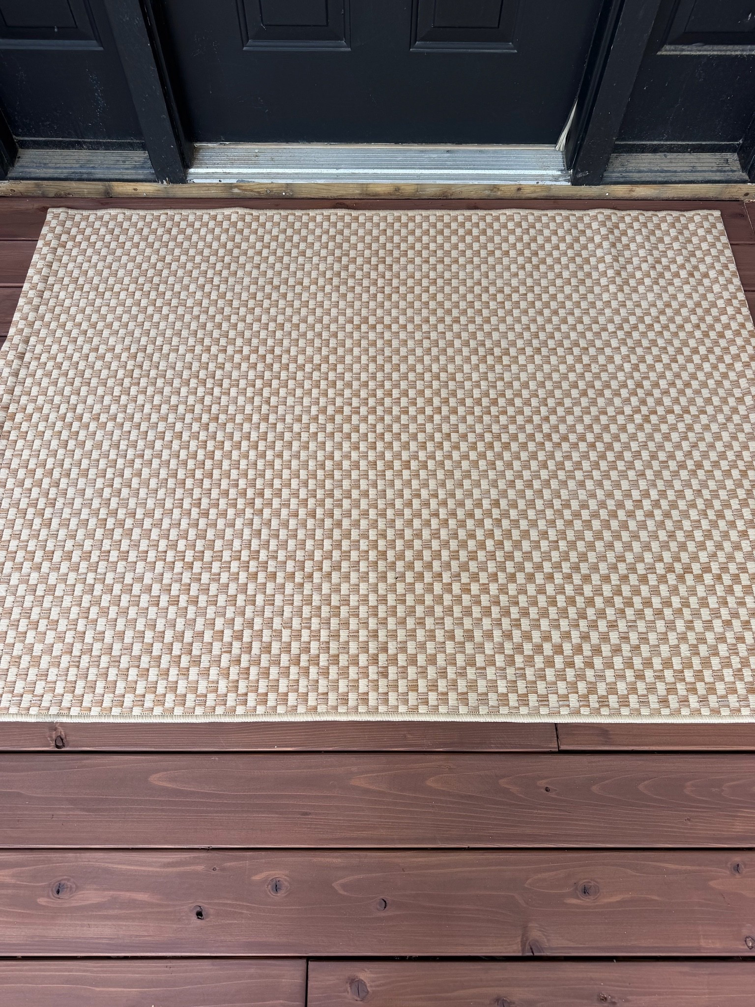 If you've ever spent an embarrassing amount of time trying to pick an outdoor rug... same. 😂

After way too much debating, this is the one I landed on—and i love the texture (doesn’t have that typical outdoor plastic feel) and design.

Linked if you're searching for a timeless outdoor rug. It comes in so many sizes!

#LTKHome #LTKU #LTKSeasonal