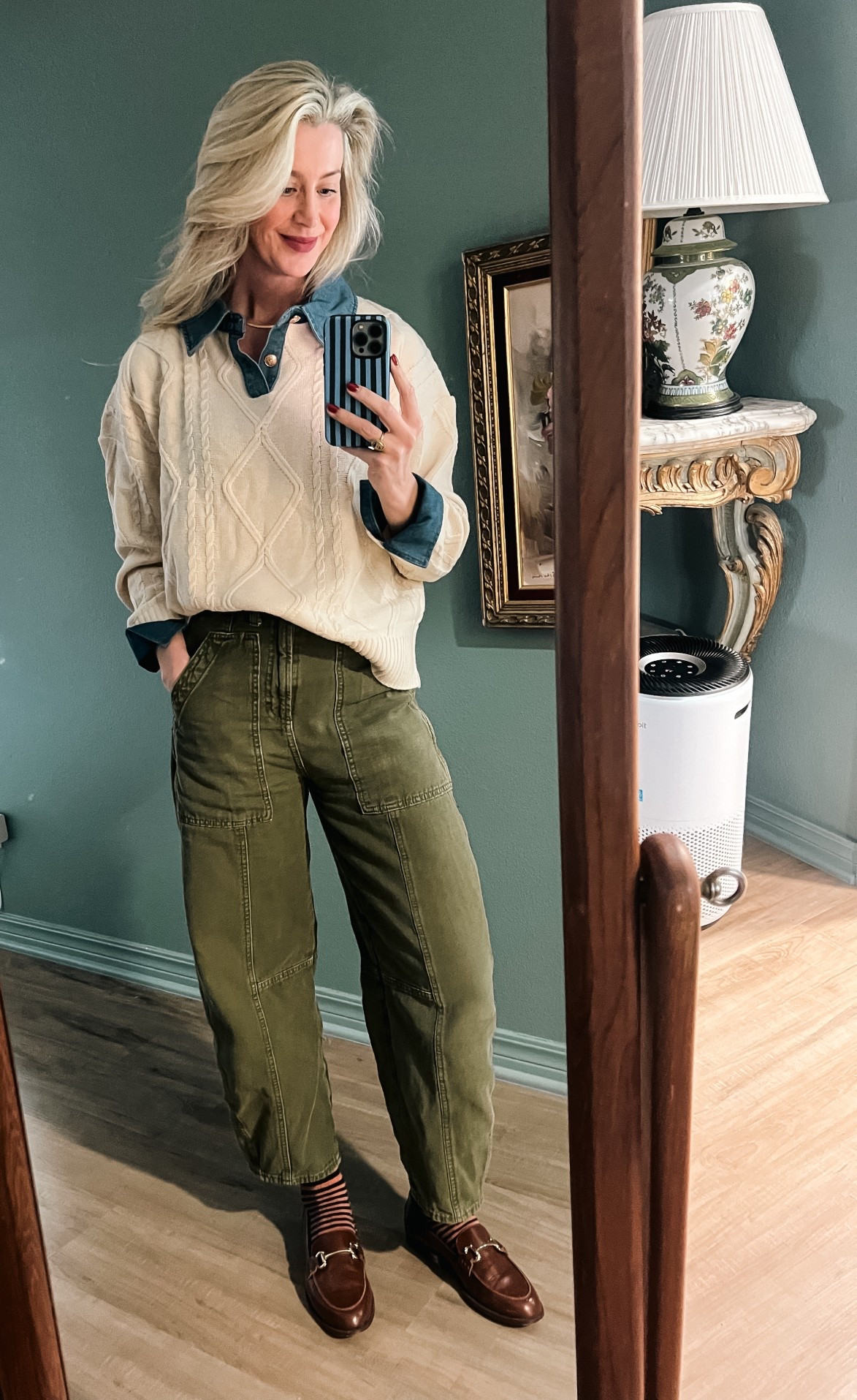 I was targeted with an ad for this top and I’m very pleasantly surprised! Eyeing the navy as well 👀.  #LTKstyle

#LTKgrwm #LTKootd #LTKmomlife