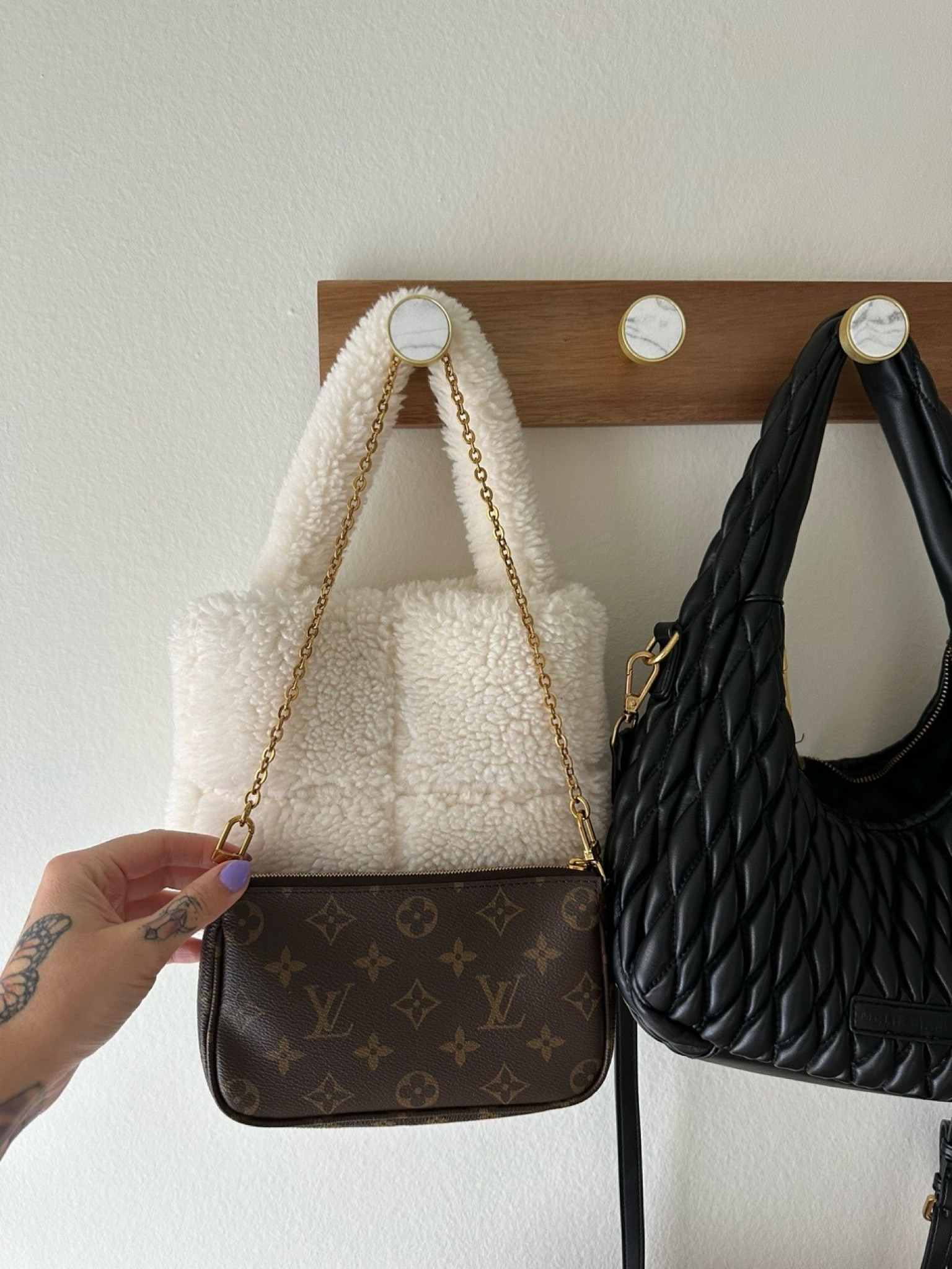 The cutest little hallway hooks from @target with marble accents 🤗 New home is coming together! Do you want a tour?

#LTKfindsunder50 #LTKhome