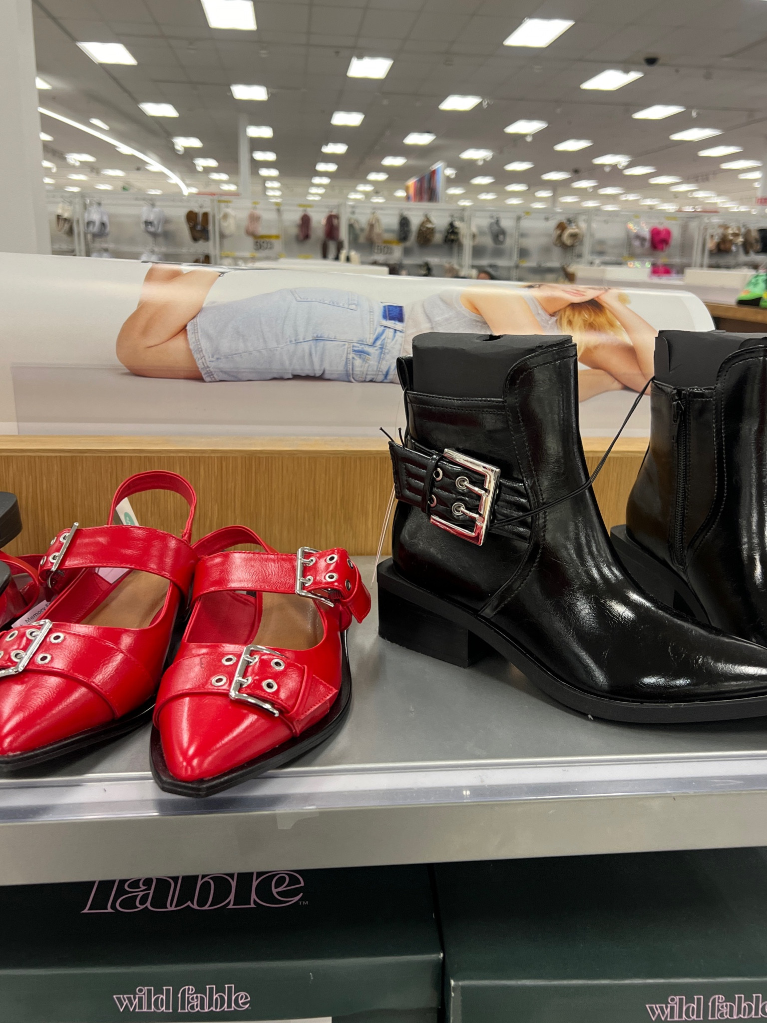 I keep saying it.. do not sleep on the Target shoe selection!!! They just dropped some bangers and boots that also come in wide calf! 😍


#LTKFindsUnder100 #LTKPlusSize #LTKShoeCrush