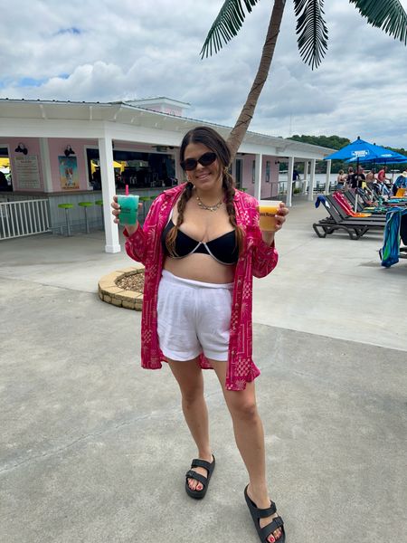 My boat outfit of the day! I’m wearing a black high waisted swimsuit from Target and this fun cover up!!

Midsize swim, curvy swimsuit, tummy coverage swimsuit 

#LTKSwim #LTKFindsUnder50 #LTKMidsize