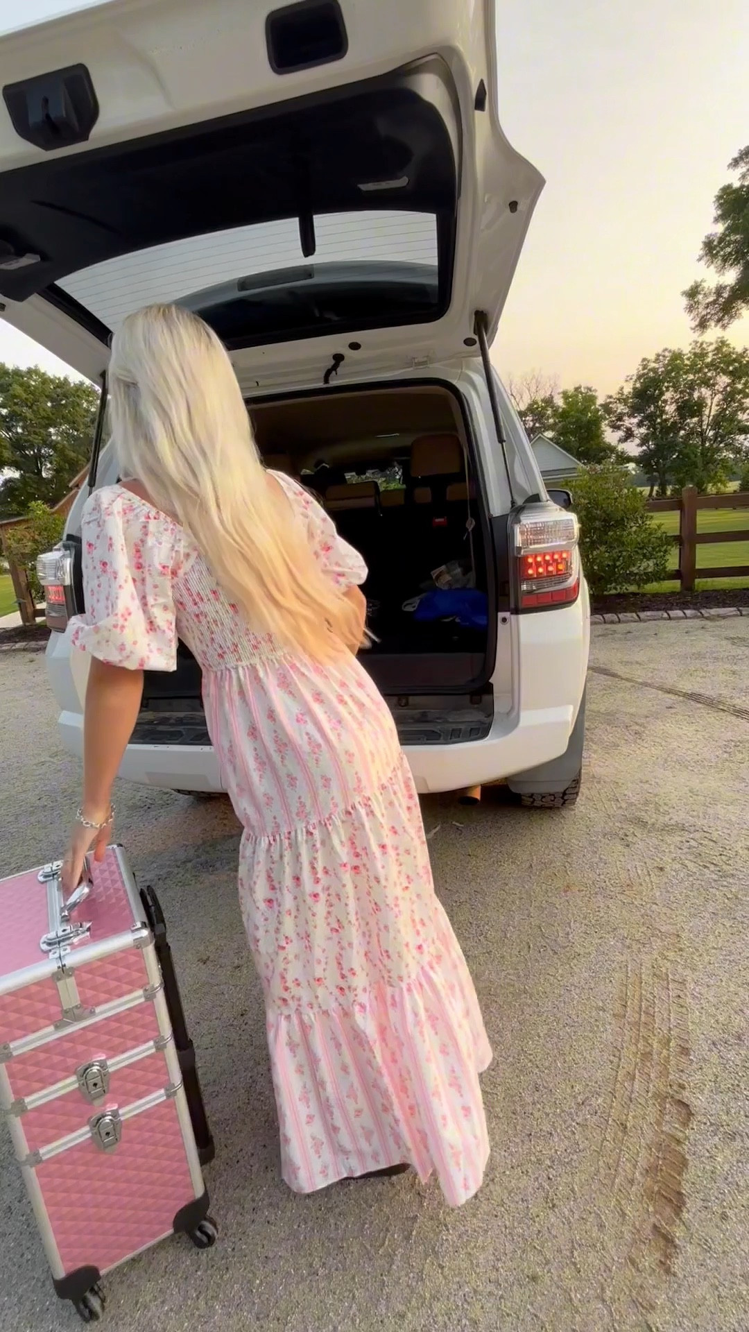 You need this makeup kit!!🎀💒🔗

#LTKBeauty #LTKWedding