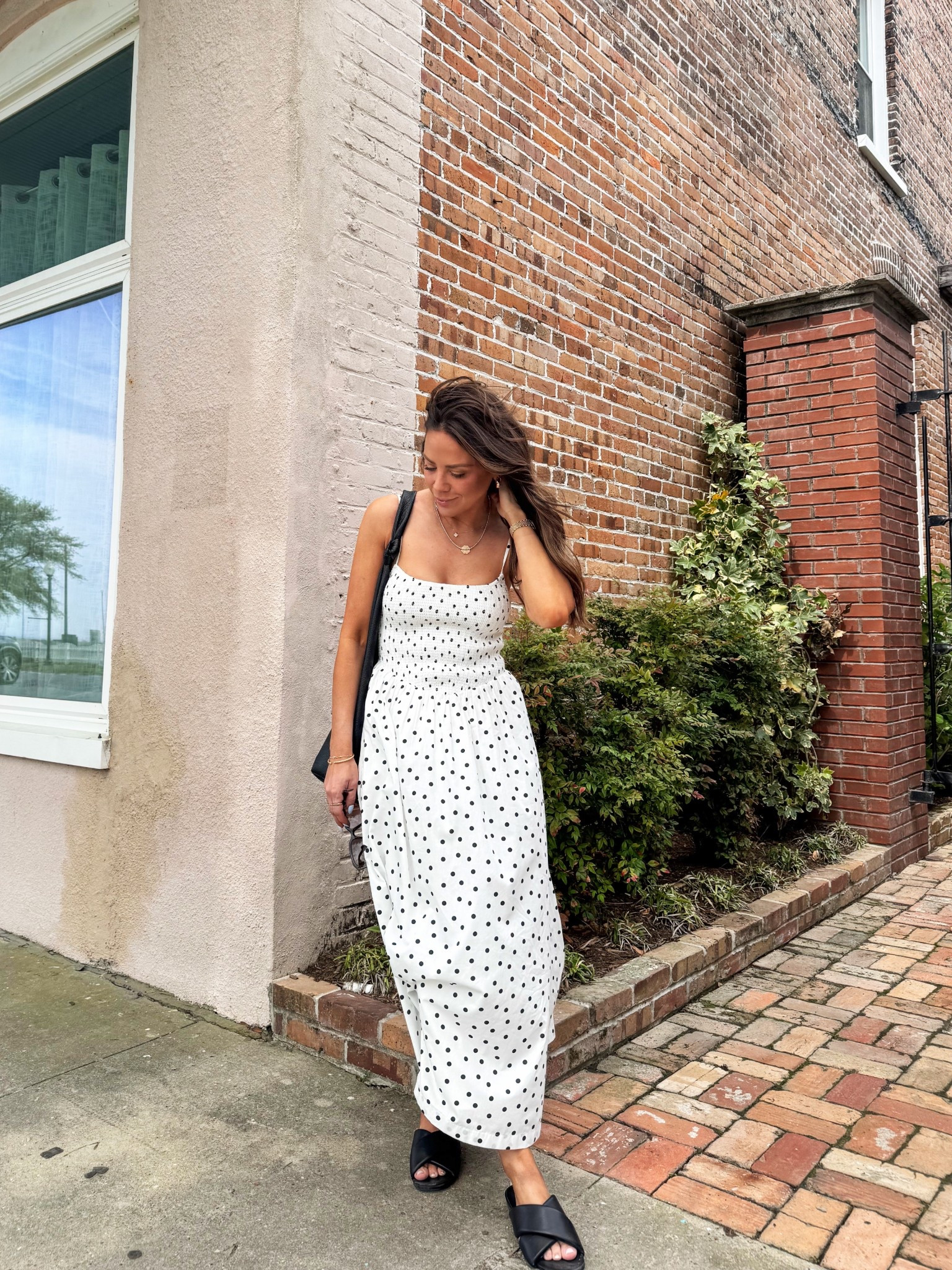 Cutie polka dot stretchy comfy dress! In XS regular 

#LTKStyleTip #LTKSaleAlert #LTKFindsUnder100