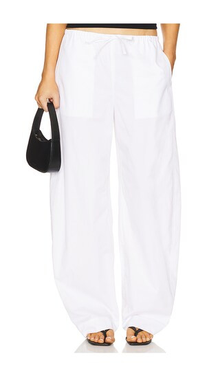 Lana Barrel Leg Pant in White | Revolve Clothing (Global)