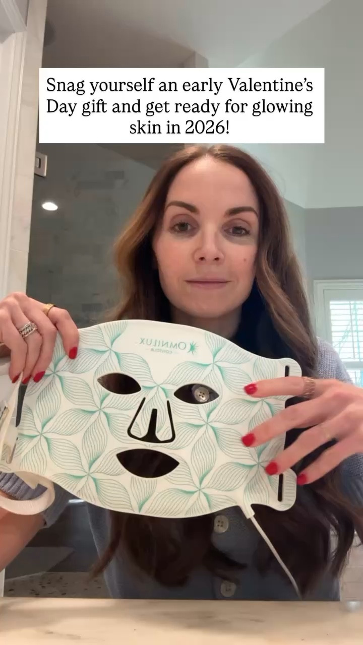 Get your skin glowing for 2026! Use code MERRICKSART for 10% off 

#LTKBeauty #LTKgrwm