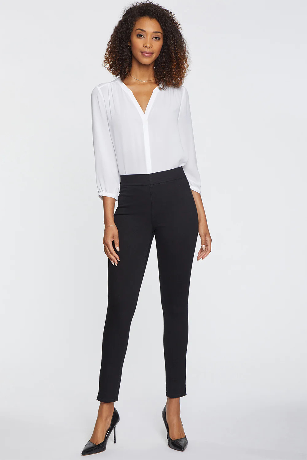 Super Skinny Ankle Pull-On Jeans - Black | NYDJ