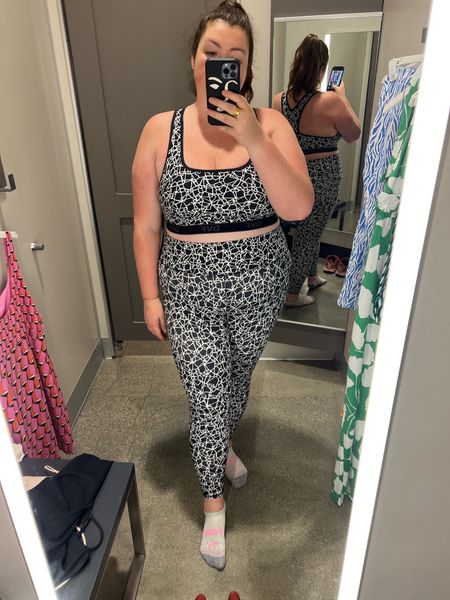 Target x DVF plus size workout set #targetxdvf  true to size wearing size 1x in top and bottom lots of stretch still in stock

#LTKplussize #LTKfindsunder50 #LTKover40