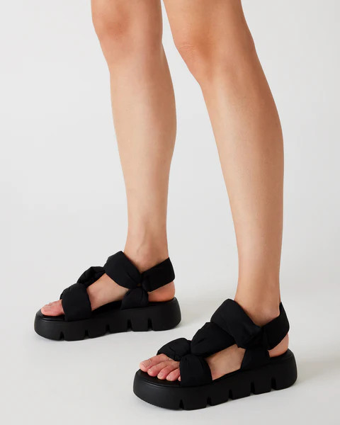 XANDRA BLACK | Steve Madden (US)
