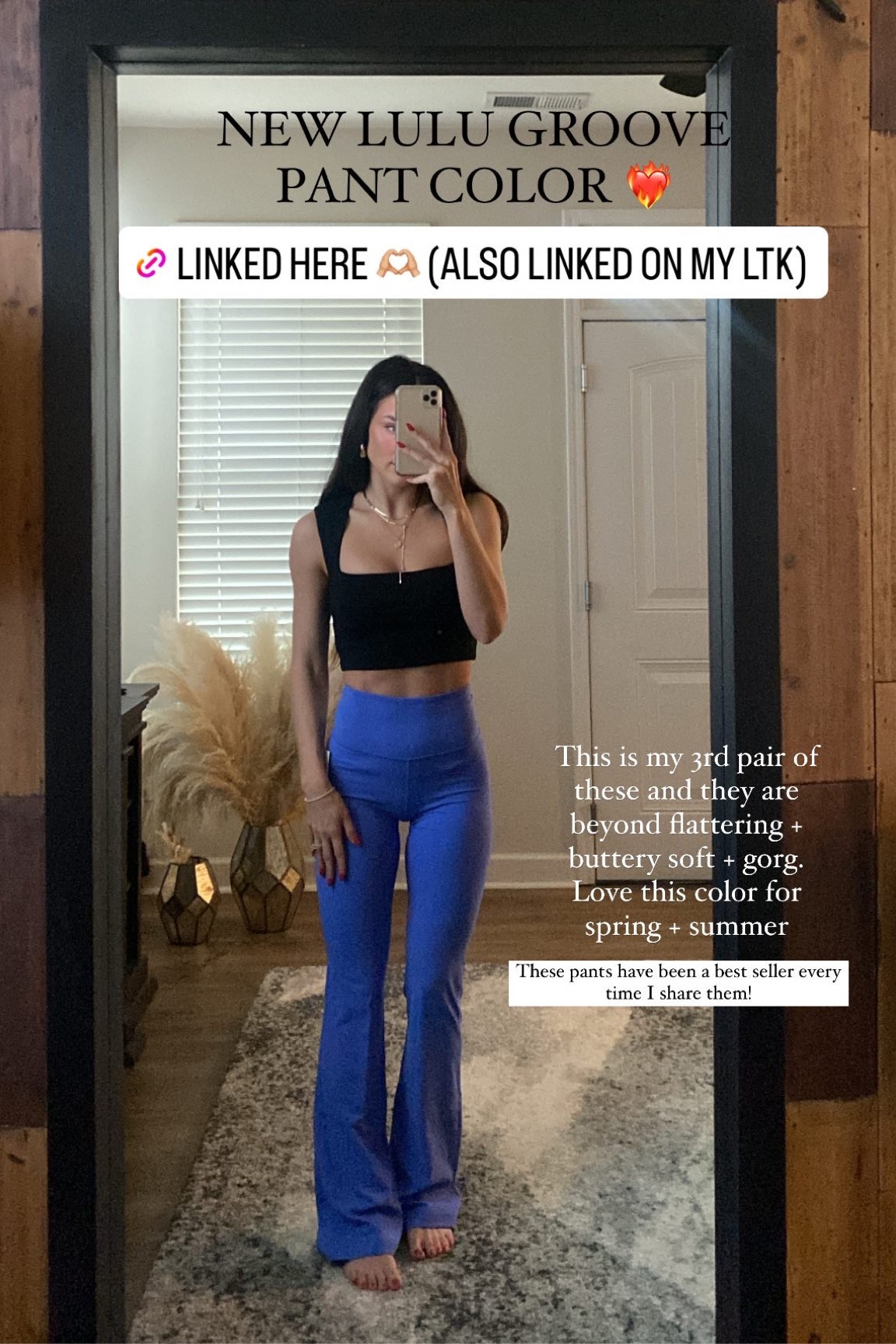 Size 4 in groove pant small in top (top runs very small so go up one size!) 

#LTKfit