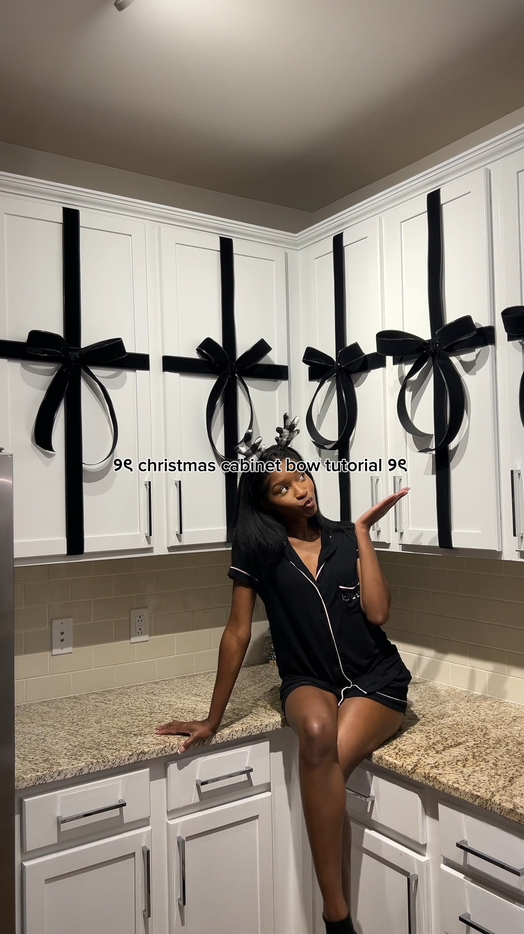 cabinet bow tutorial ୨ৎ 
♡
♡
♡
#christmasdecor #christmas #christmastok #christmastiktok #christmas2024 #christmasdiy #christmasideas #christmasdecor #easydiy #diydecor #christmasdecorations #christmasiscoming #christmaswreath #hobbylobby #christmastiktok #christmashomedecor #cabinetbows #cabinetdecor #targetfinds #christmashaul #homedecor #target #hobbylobby #walmart #cozyathome #cozyvibes #momlife #blackgirltiktok #winterbaking #winteraesthetic 
#momsofinstagram #sahm #fyp #cozytom #kitchendecor #gilmoregirls #winterfashion 

#LTKHoliday
