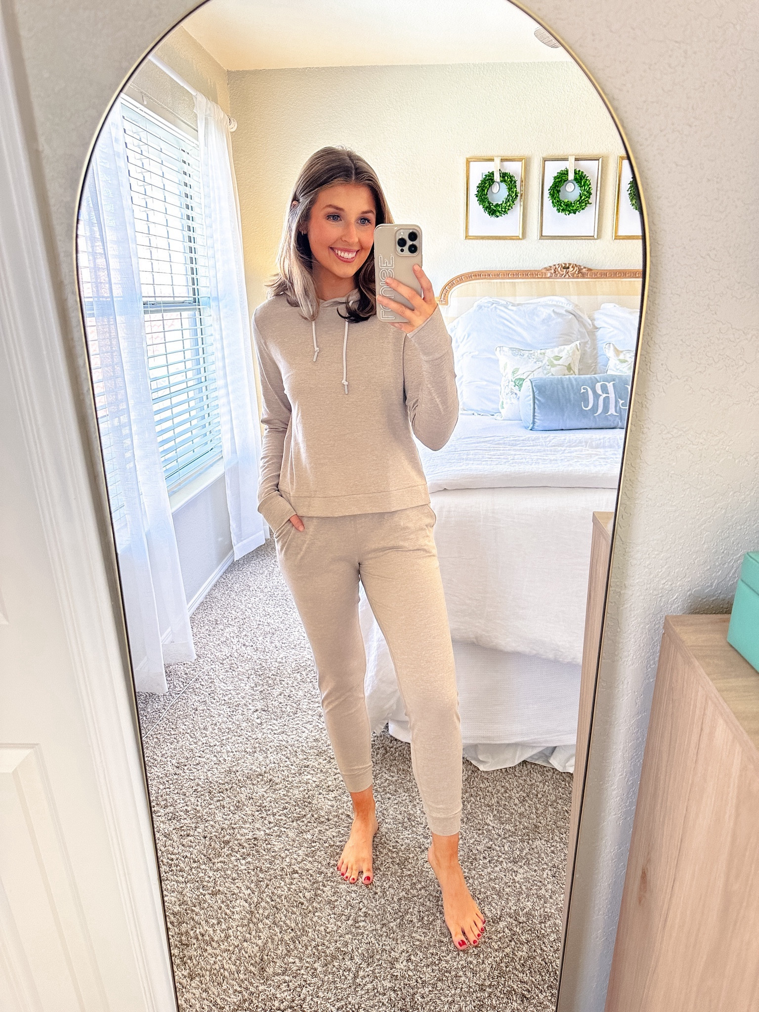 Cute and cozy items from Rhoback! I’m wearing an XS in top and S in joggers. I think the exact print of Remi’s bandana sold out but it comes in a few different prints! 

#LTKHoliday #LTKGiftGuide #LTKSeasonal