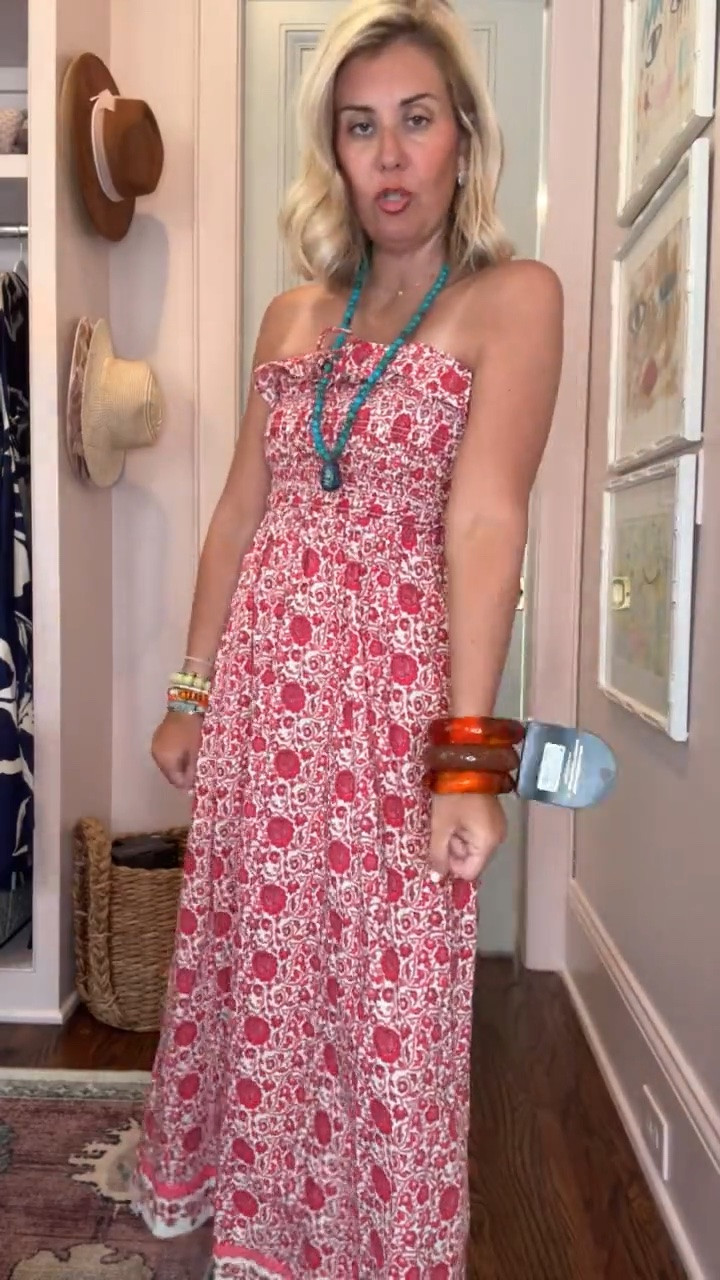 I don’t always love a strapless dress but this one is really good and stays in place!! I’m in a small and 7 sandal (size 1 down). 

*code Catherine20 at Allie + Bess

#LTKdayinmylife #LTKootd #LTKmomlife