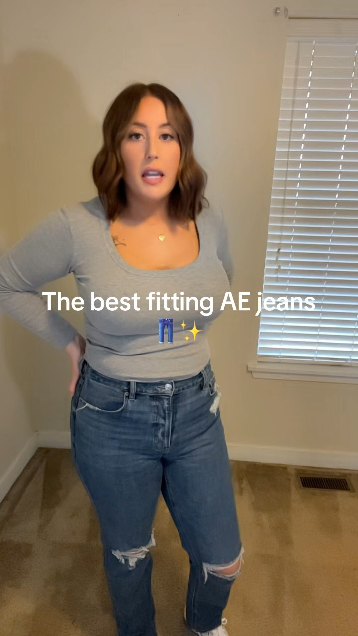 The best fitting AE jeans 👖💙 these do not stretch out over the day! I’m wearing a 12 long. 

#LTKTall #LTKMidsize #LTKootd