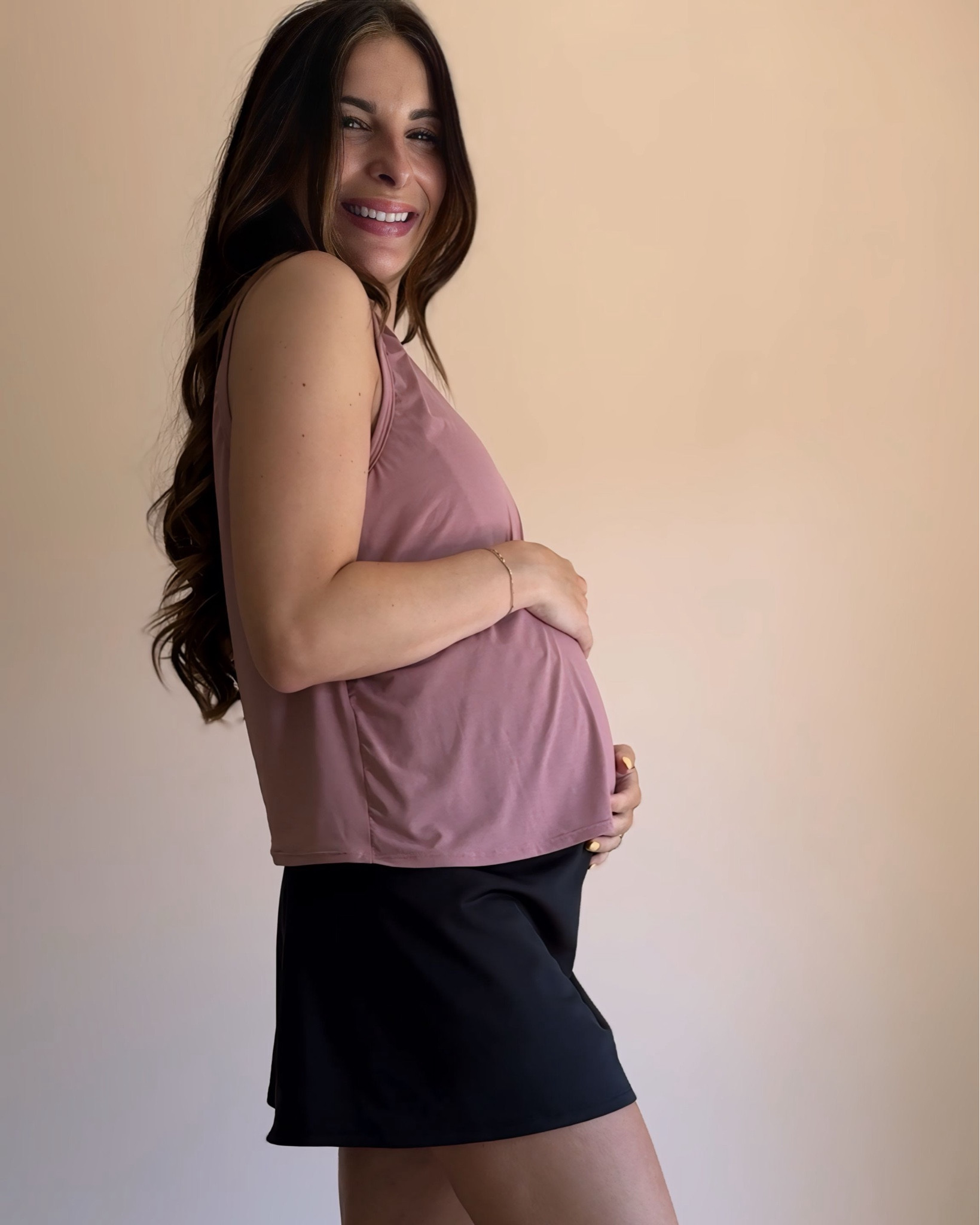 @duofit_maternity is one of my favorite clothing brands that I’ve been able to wear throughout my whole pregnancy. Their flattering styles grow with you, while keeping you comfy + confident 💕 

Maternity, bump style, activewear

#LTKBump #LTKFitness