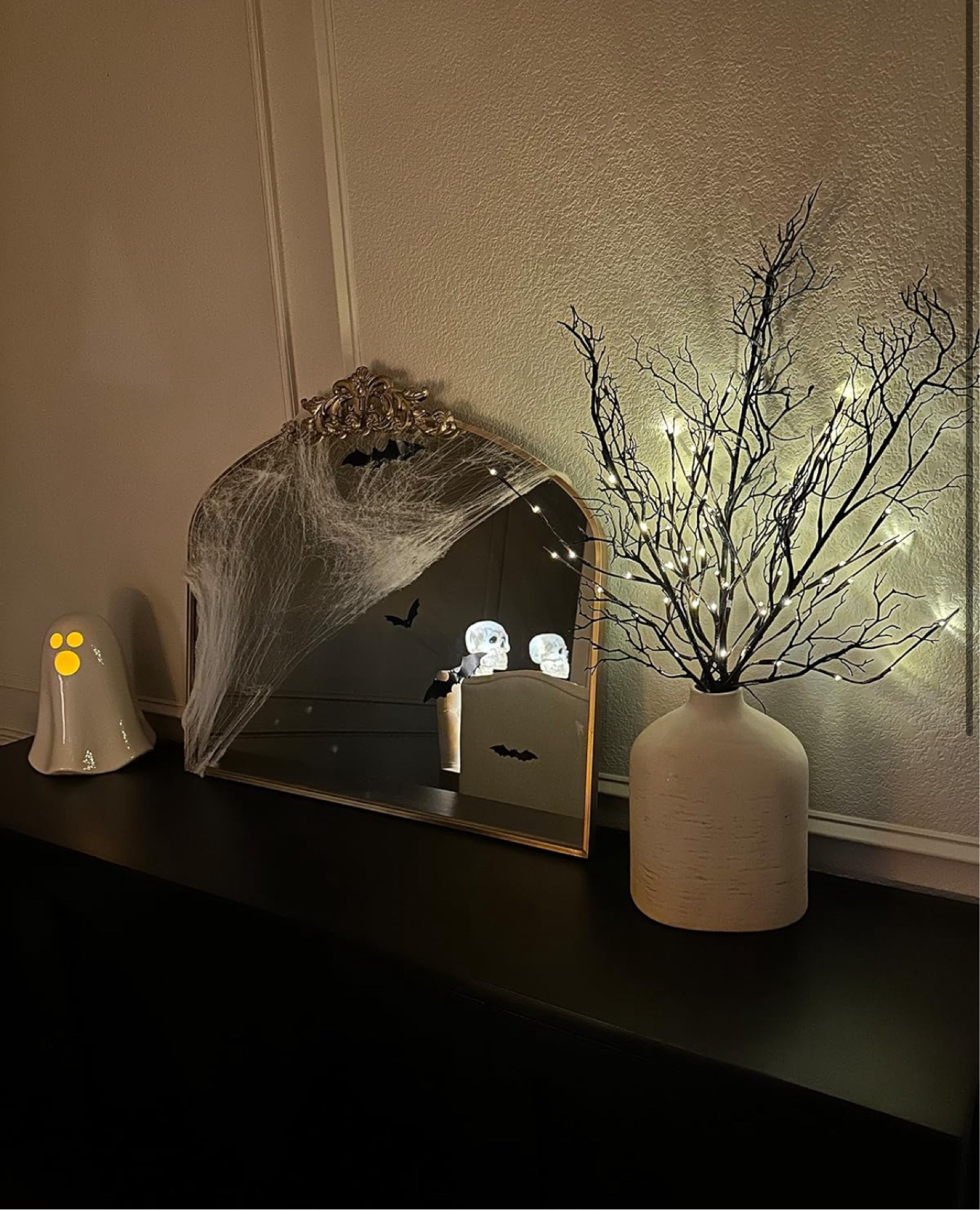 Halloween entry table decor! 

Decorations seasonal fall Halloween parties hosting decorating ideas spooky family home 

#LTKHome #LTKParties #LTKSeasonal