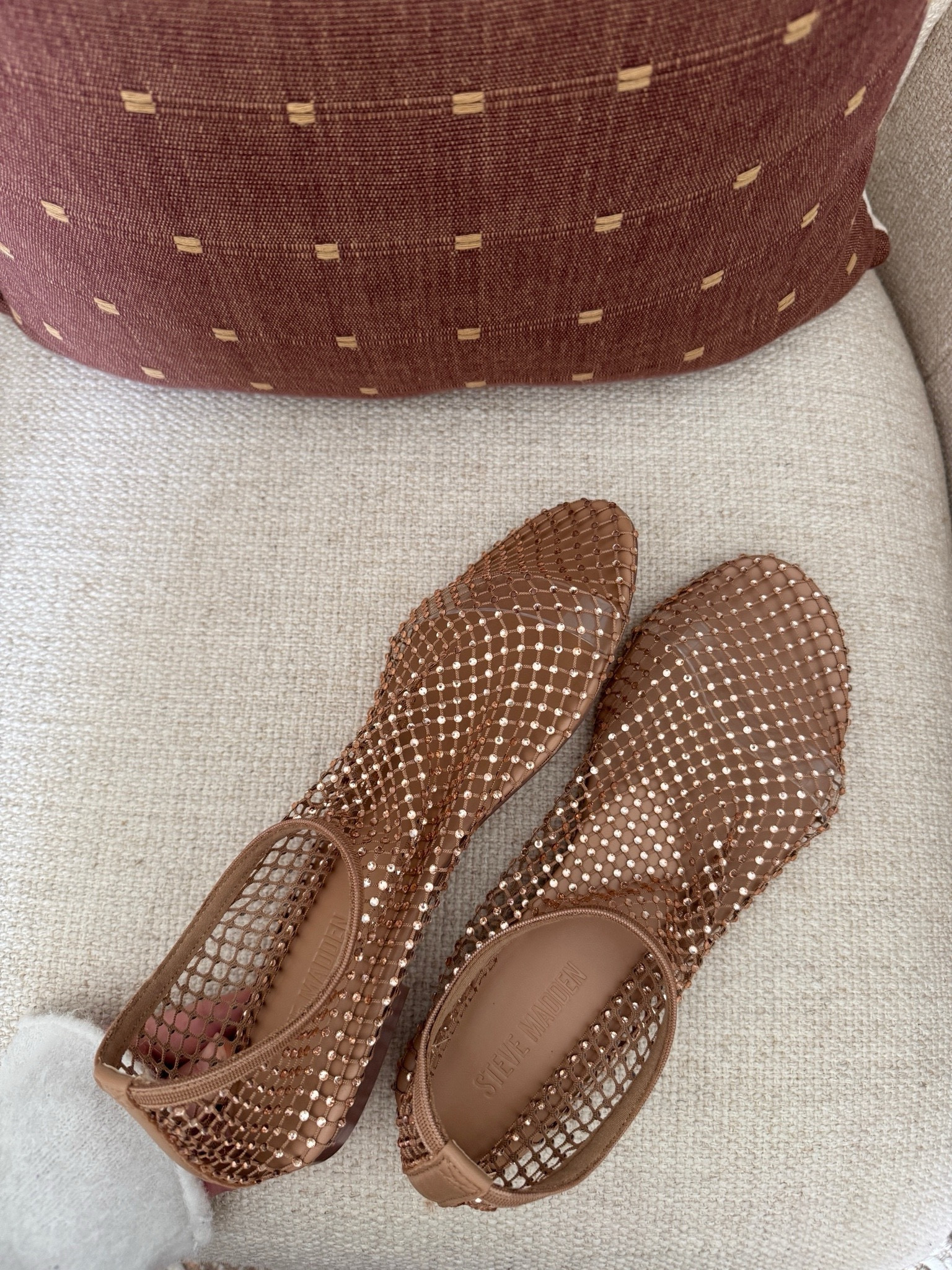 If you’ve been eyeing these shoes but wanna save some money - I found the cutest dupes 👀👀👀👀

#LTKSaleAlert #LTKMidsize #LTKootd