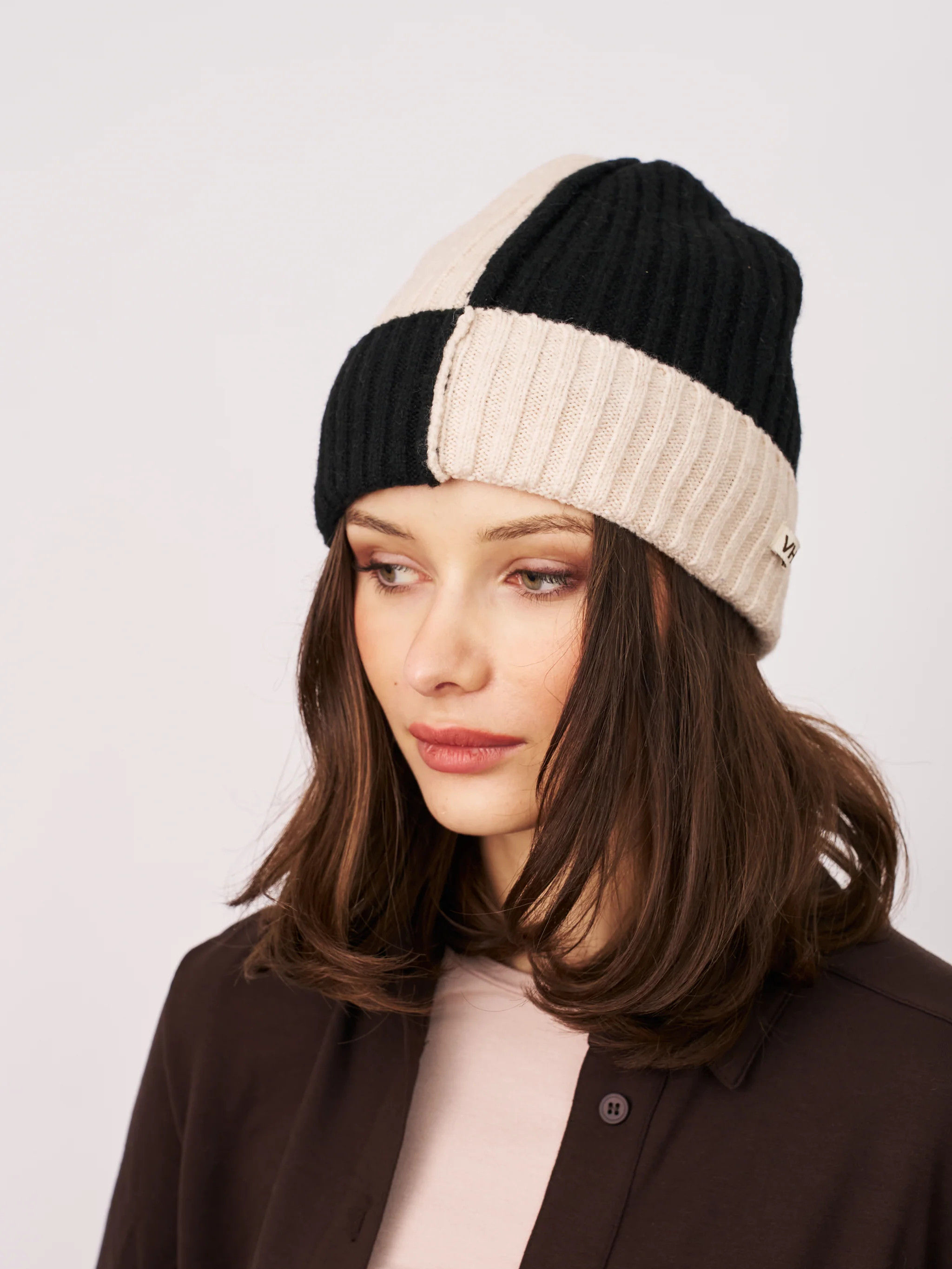 SEAM PATTERN BEANIE - BLACK | Vintage Havana