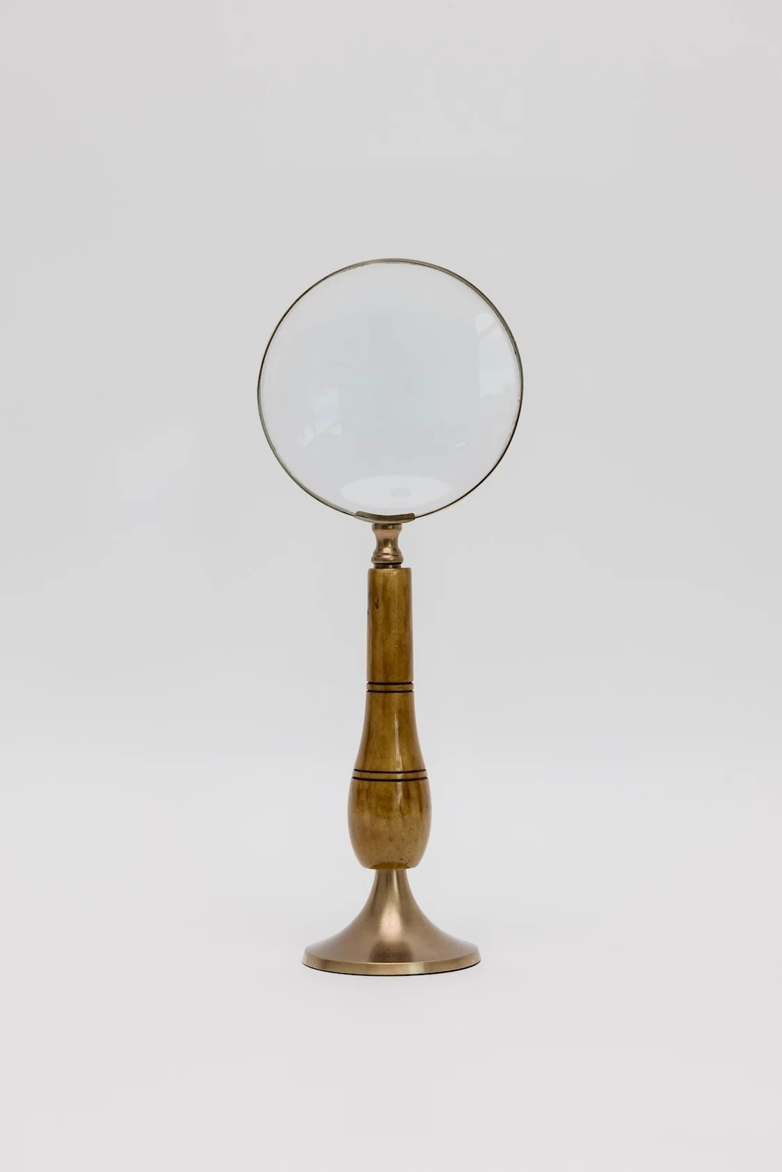 Brass and Bone Magnifying Glass on Stand | THELIFESTYLEDCO