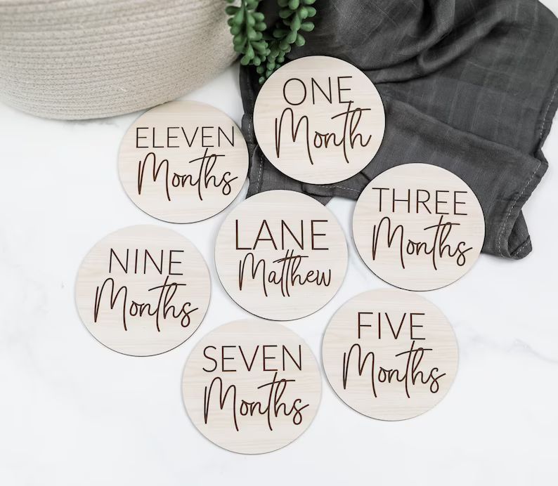 Wooden Milestone Markers First Year Photo Props Unique Gift - Etsy | Etsy (US)