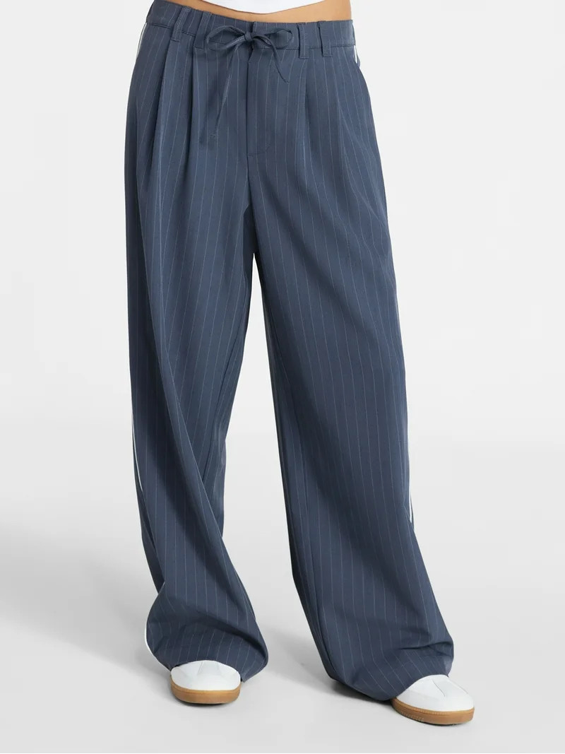 No Boundaries Pleated Trousers with Piping, 30" Inseam, Women's XXS-XXL | Walmart (US)