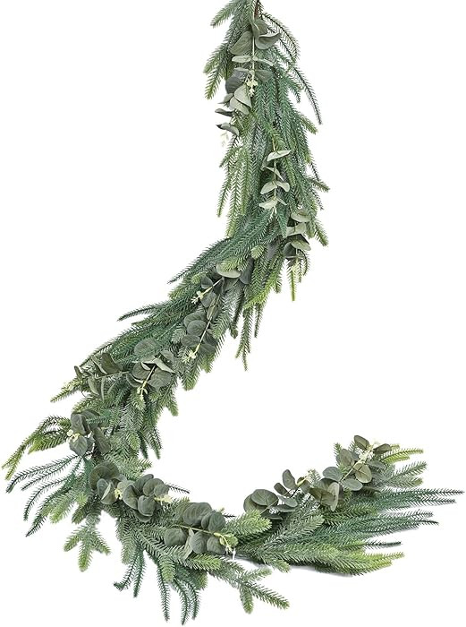 DearHouse Pine Garland Christmas Decoration, Artificial Greenery Garland Norfolk Pine Leaves and ... | Amazon (US)