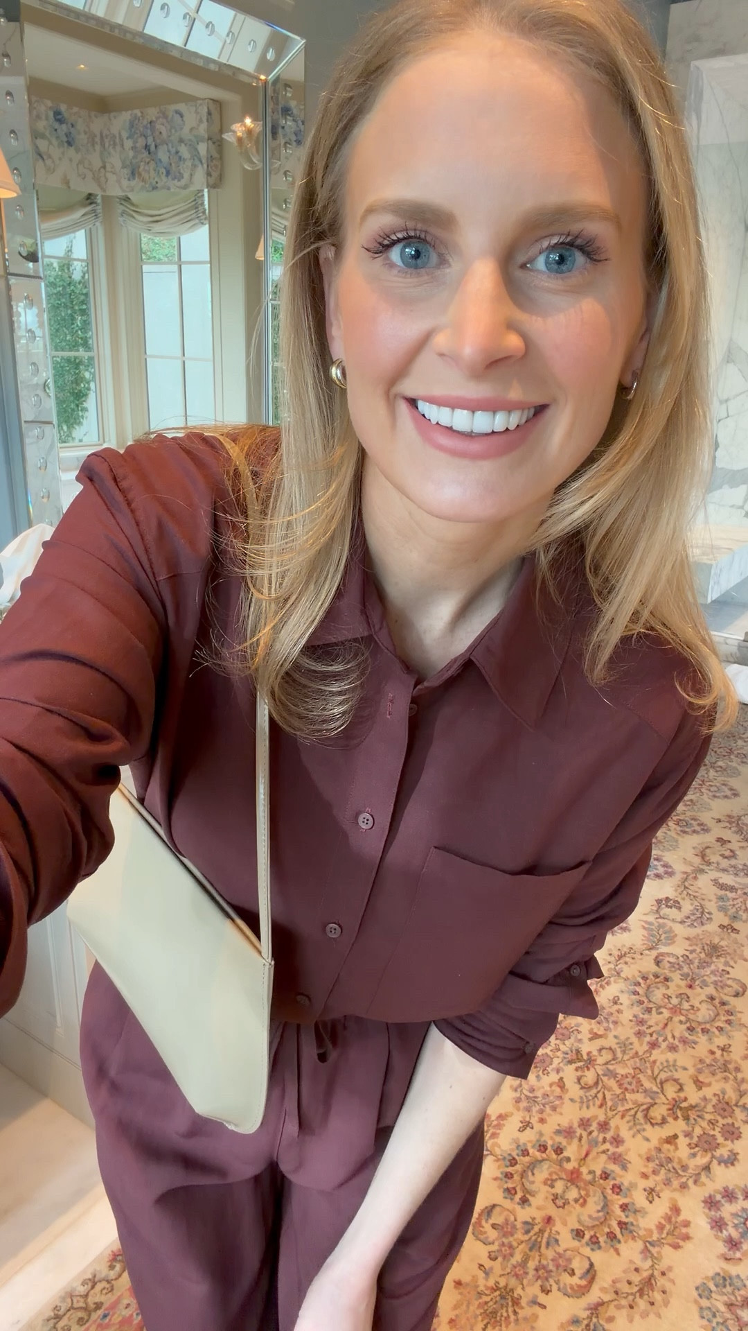 Today’s effortless and comfortable casual Friday look! My linen set is no longer available so I linked similar styles. My sandals are Hermes!

#LTKootd