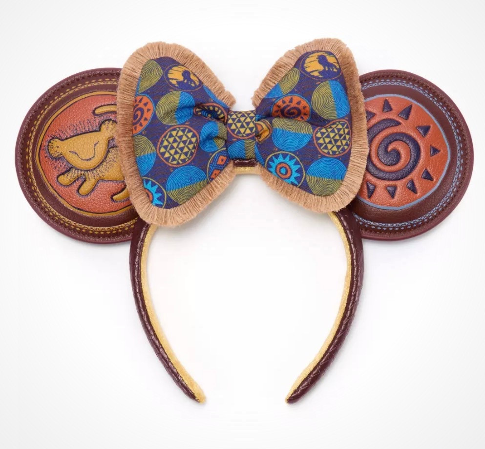 New lion king ears are here! One of my fav pairs of ears I’ve seen 👏👏

#LTKSeasonal #LTKootd