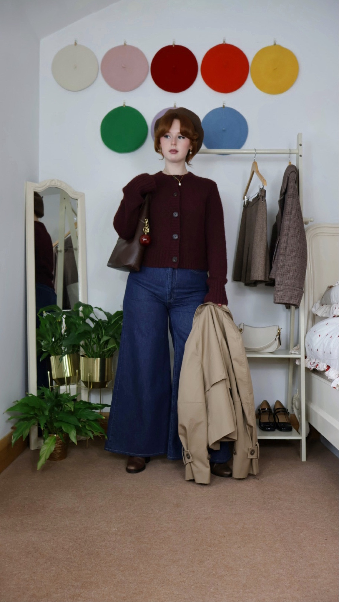 🧥🍎👜

#LTKFindsUnder100 #LTKSeasonal #LTKStyleTip