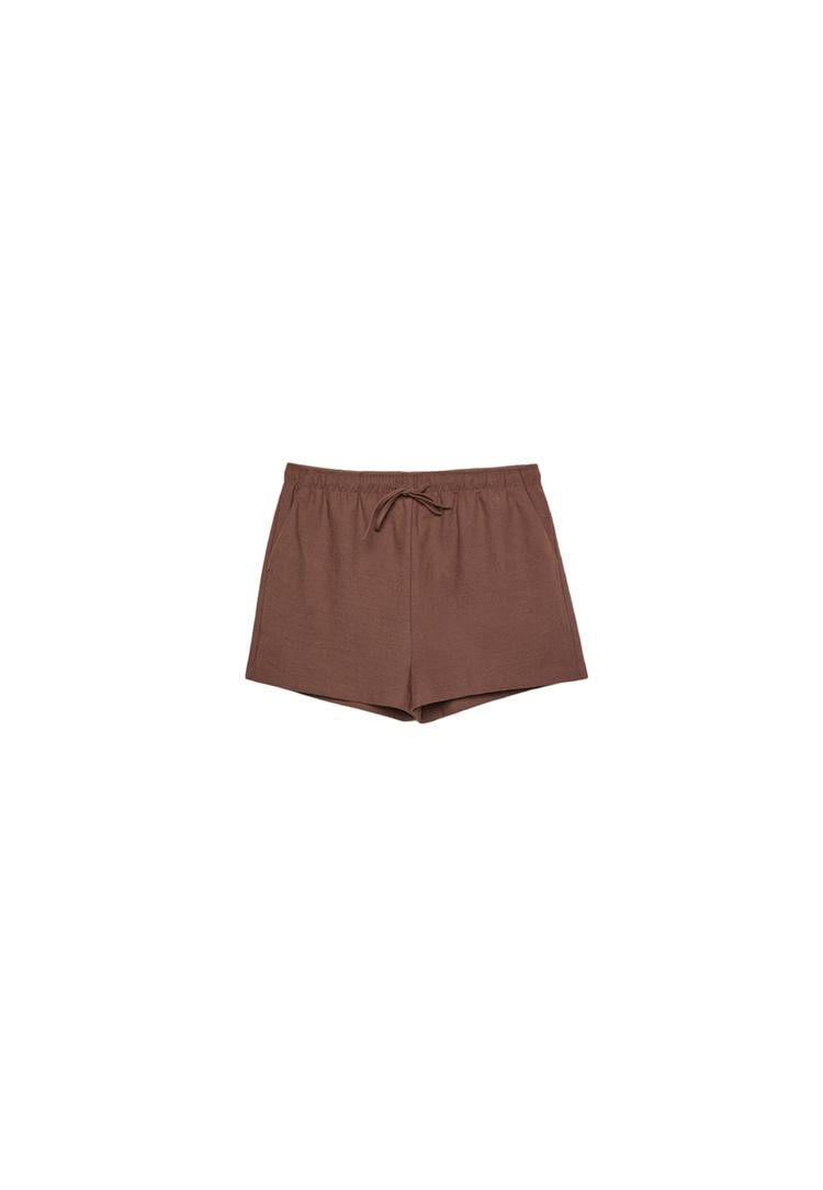 Fließende Shorts mit elastischem Bund | Stradivarius DE