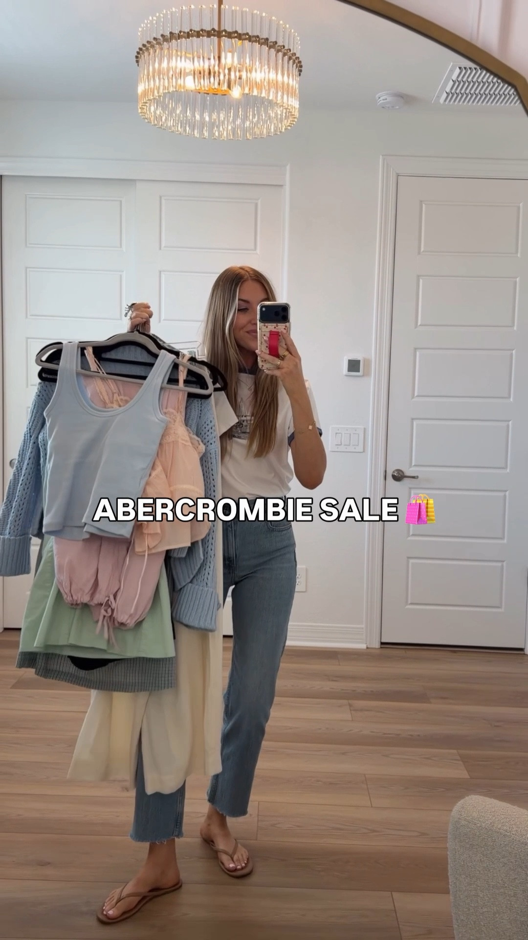 Abercrombie sale!! 25% off dresses + extra 20% off everything else for 48hrs with code AFLTK

#LTKxAbercrombie