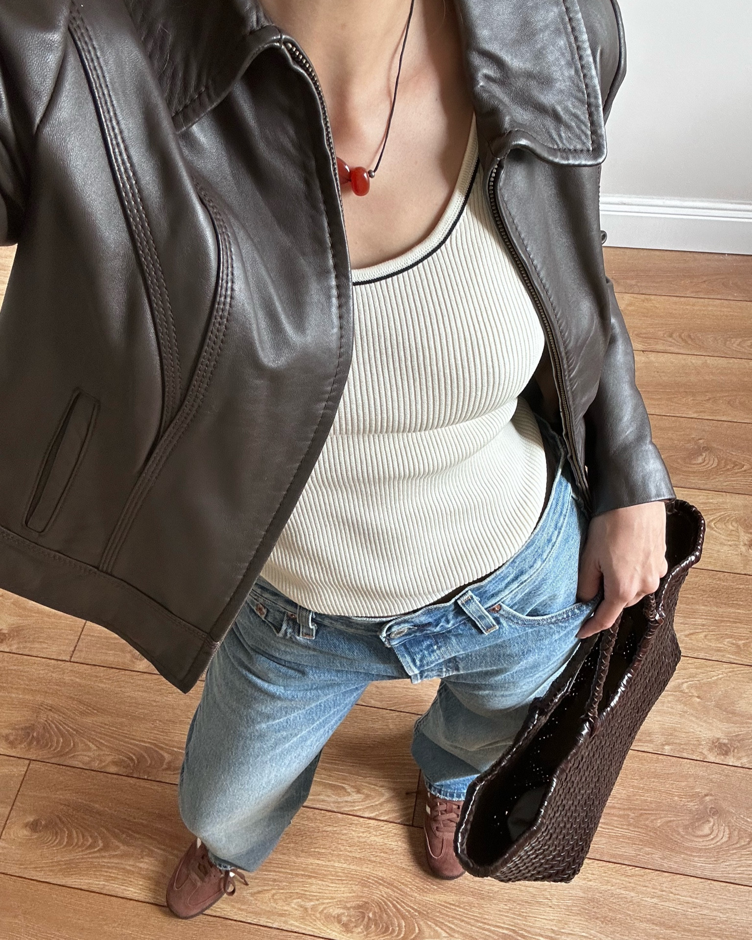 Wardrobe staples, Levi 501 90s jeans, vintage brown leather jacket, brown adidas sambas, dragon diffusion, massimo dutti, contrast stitch tank top

#LTKeurope #LTKstyletip