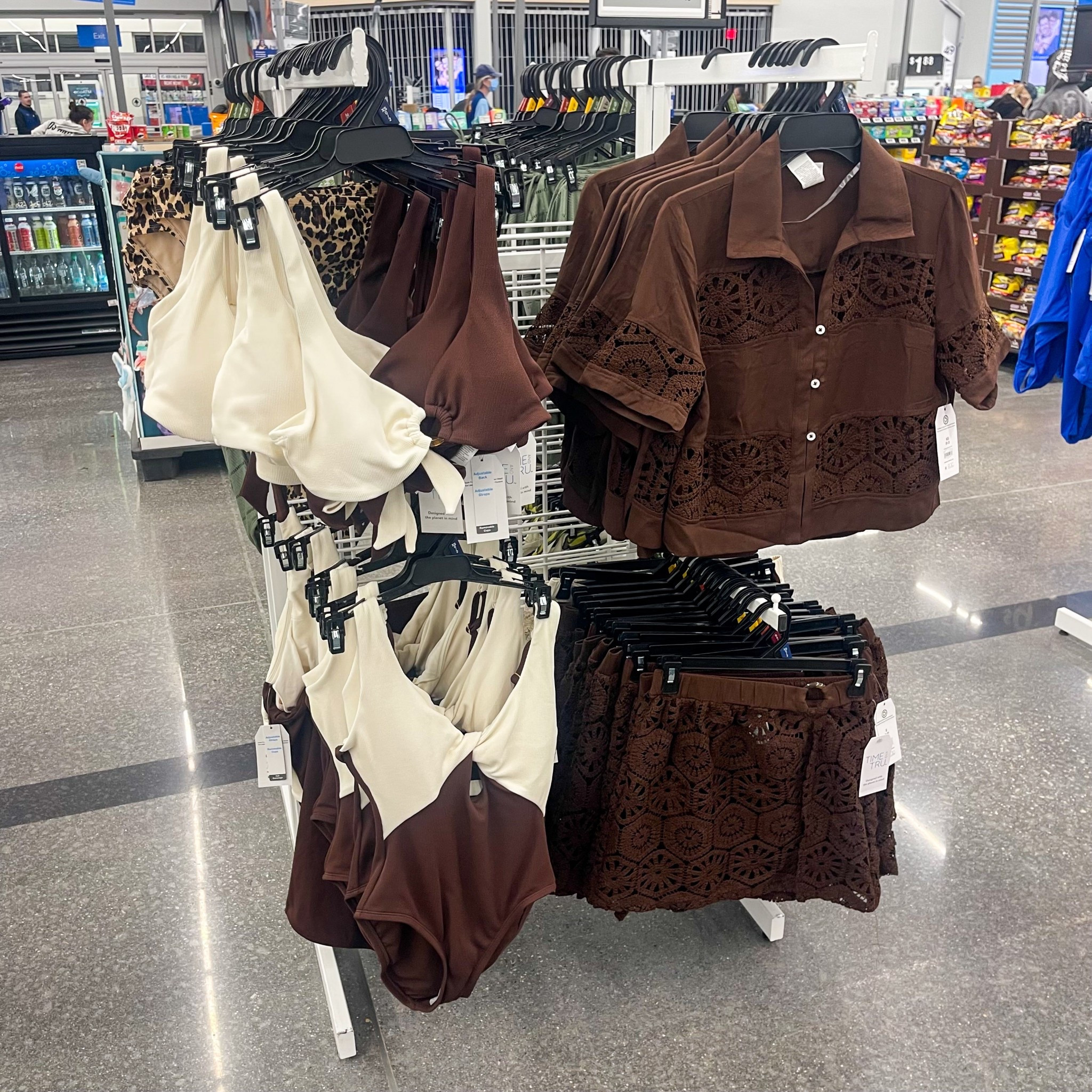 Our favorite Walmart cover ups also come in this really nice chocolate color and the matching one piece swimsuit is 👌🏻

#walmart
#walmartfashion
#swim

#LTKootd #LTKSwim #LTKSeasonal