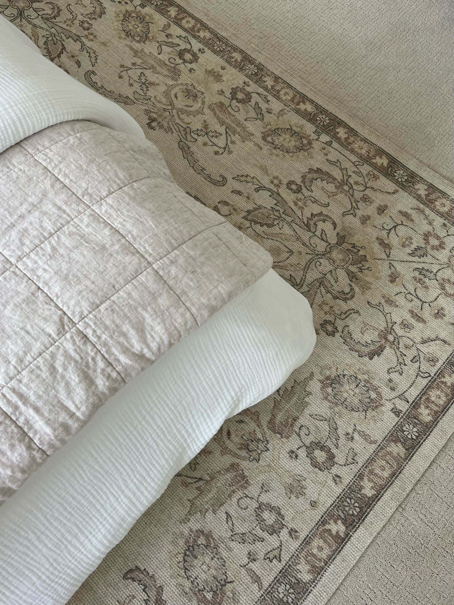 MY BEDROOM RUG 🤎 wool &amp; cotton blend, plus the pattern is gorg!! 

#LTKSaleAlert #LTKCyberWeek #LTKHome