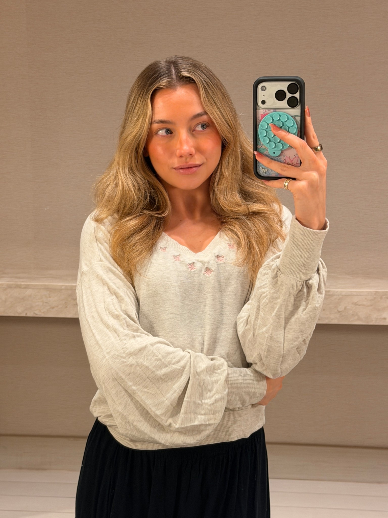 Phone case from Wildflower cases and sticky is from Amazon 🩵 ofc had to get my favorite color!! 

#LTKootd #LTKdayinmylife #LTKGiftGuide