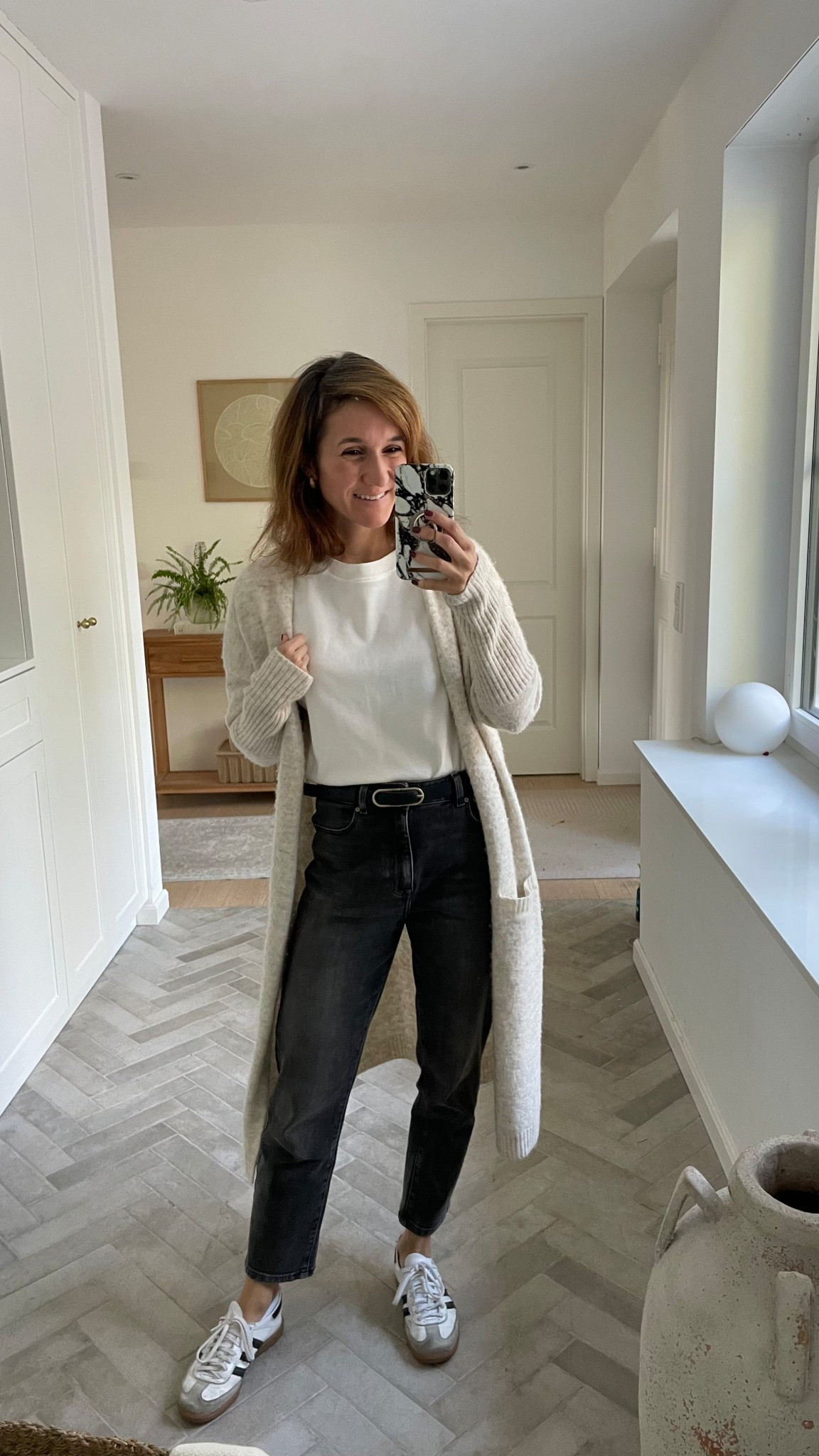 Ein herbstlich gemütliches Outfit für die kalten Temperaturen heute! war‘s bei euch in der früh auch 8 Grad? 🥶🍁🍂

Bei der Hose trage ich Größe 27 und Länge 30 (bin 163cm)

#LTKautumn #LTKeurope #LTKdeutschland