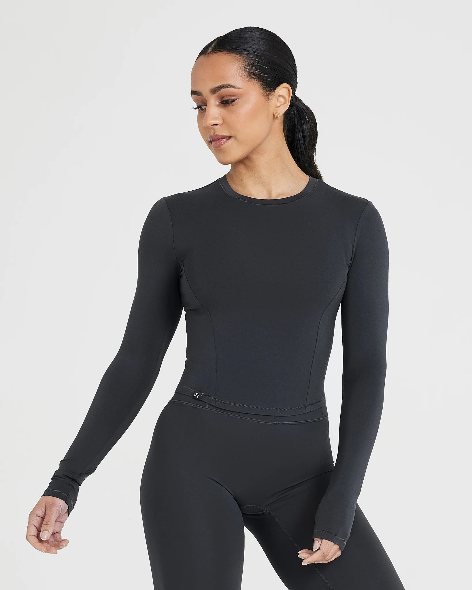 Mellow Soft Mid Long Sleeve Top 
 Coal | Oner Active (UK / US)