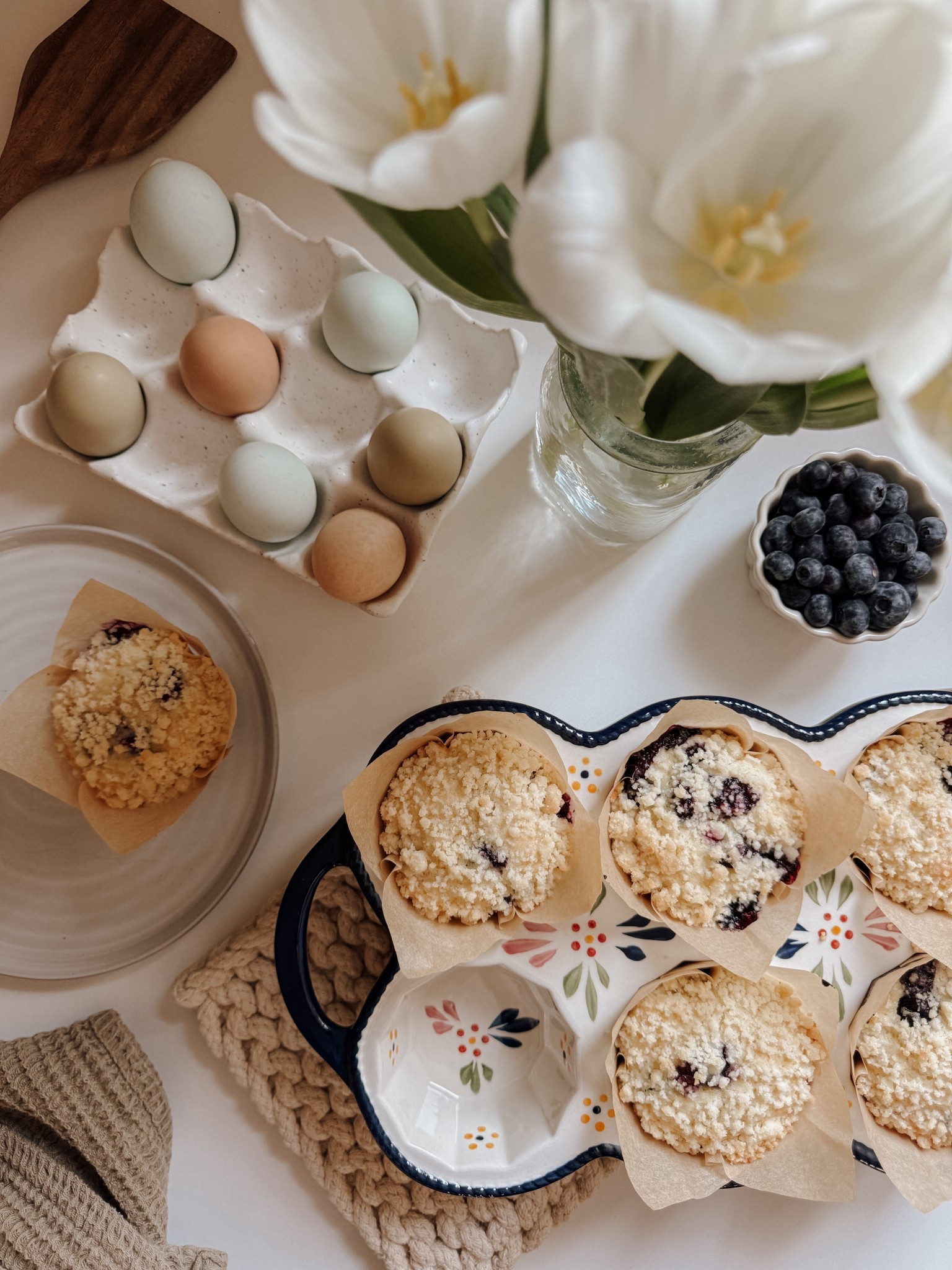 Springtime bakes 🫐🥚🌱

blueberry muffins | homemade muffins | baking at home | my kitchen | baking from scratch | spring recipes | made from scratch |  baking 

#LTKmomlife #LTKHome #LTKfoodie