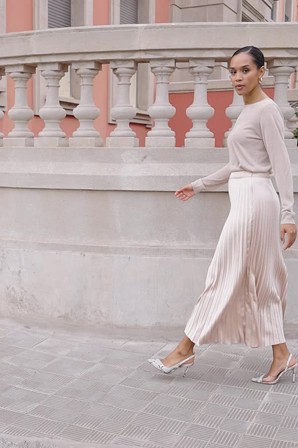 Champagne Gold Pleated Satin Midi Skirt | Sosandar