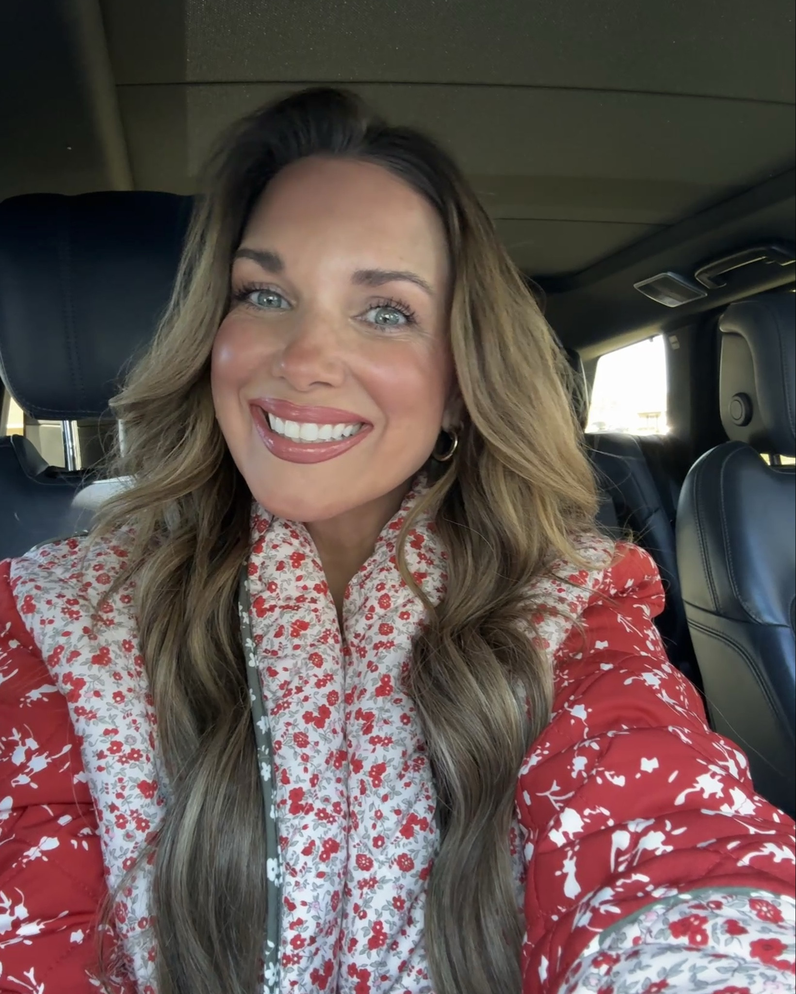 3 pinky nude lipstick combos under $25 that I wear on repeat!!! 
This Lip liner has been my go to for 15 years & it last all dayyyyy. I do reapply the plumping gloss which is a crazy good look for less for the Tarte maracuja juicy lip gloss. 



3) Lip Liner : Spice $6
     Lipstick : Rosy Honey $6
    Plumping gloss: Just Peachy 
     (on sale) $6
     #LTKFindsUnder50


#LTKOver40 #LTKBeauty