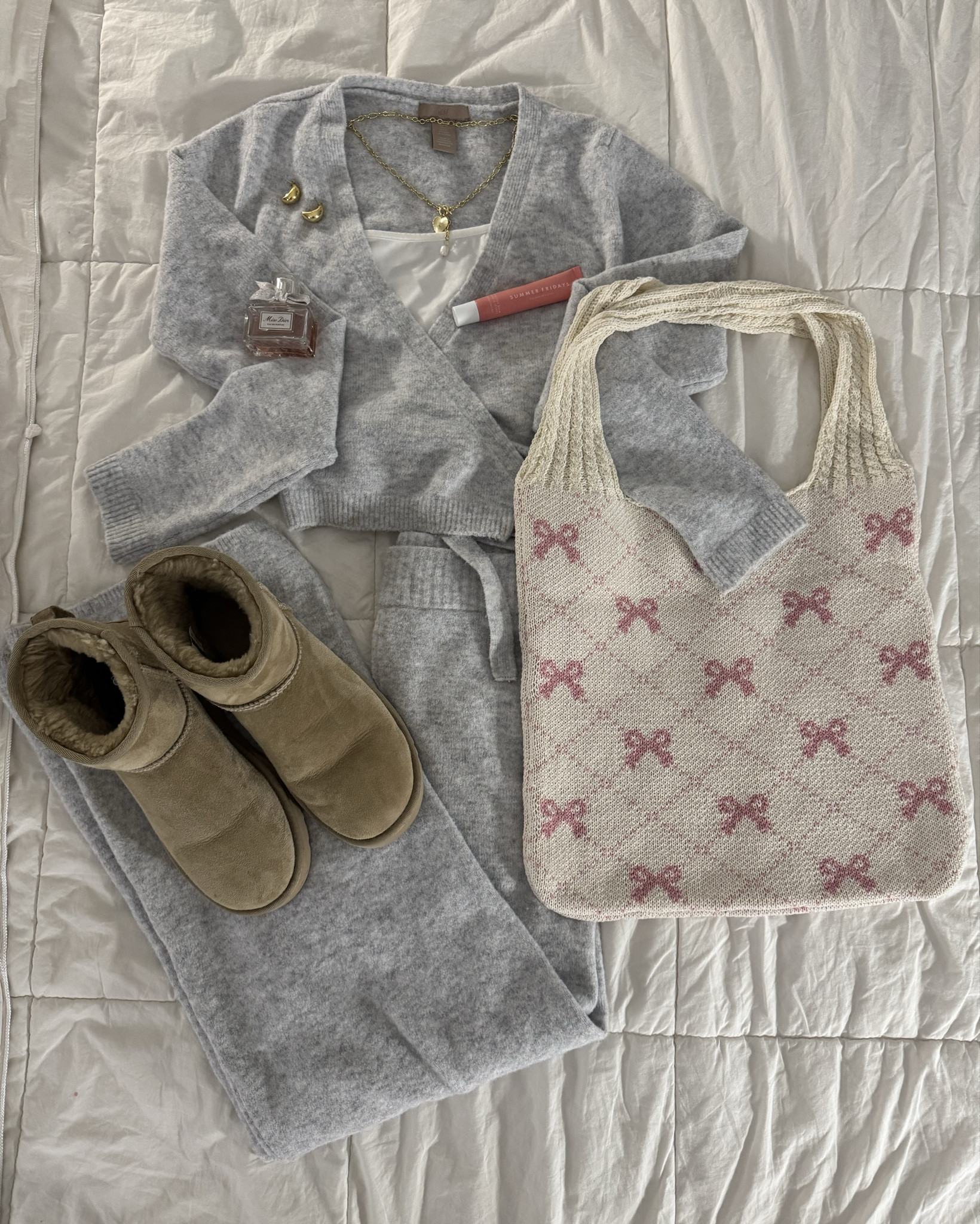 Winter Outfit inspo❄️☁️✨🎀☕️

#LTKStyleTip #LTKWatchNow #LTKU
