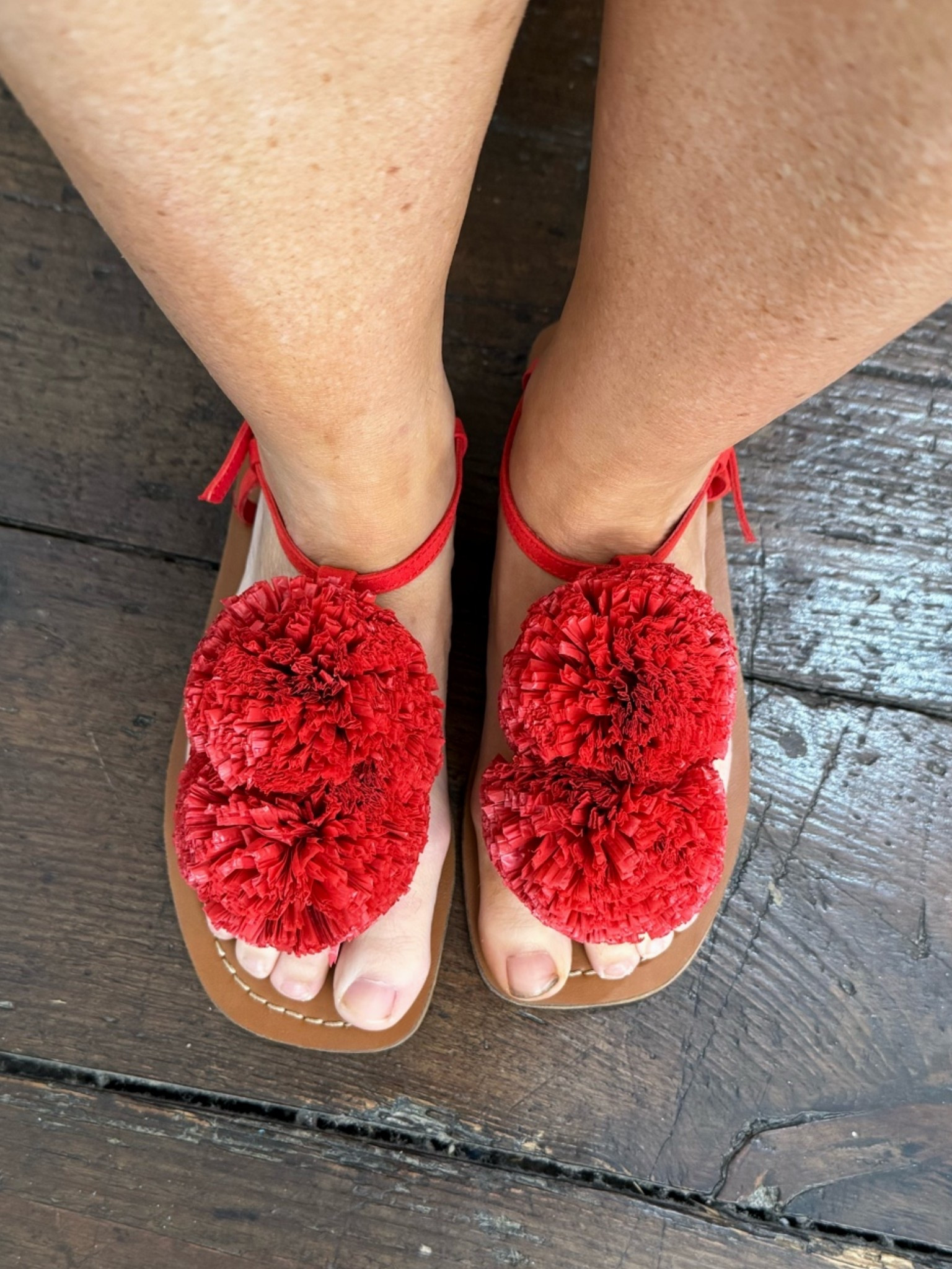 Really cute red Pom Pom summer flat sandals, in a size 2!

#LTKsummer #LTKpetite #LTKshoes