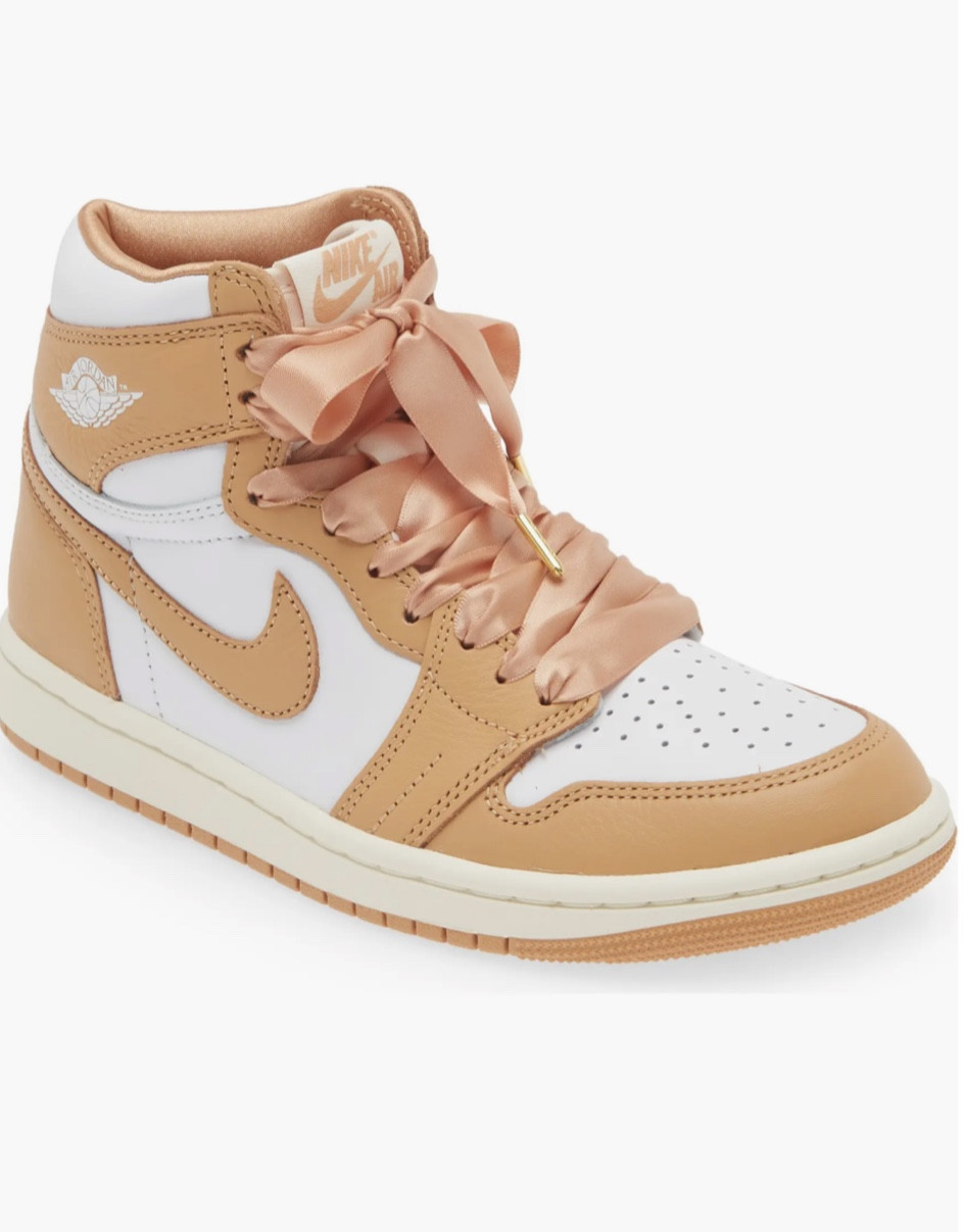 Nike Air Jordan High top

These are super cute! I usually size down a half size in all my Nikes 

#LTKstyletip #LTKshoecrush #LTKHoliday