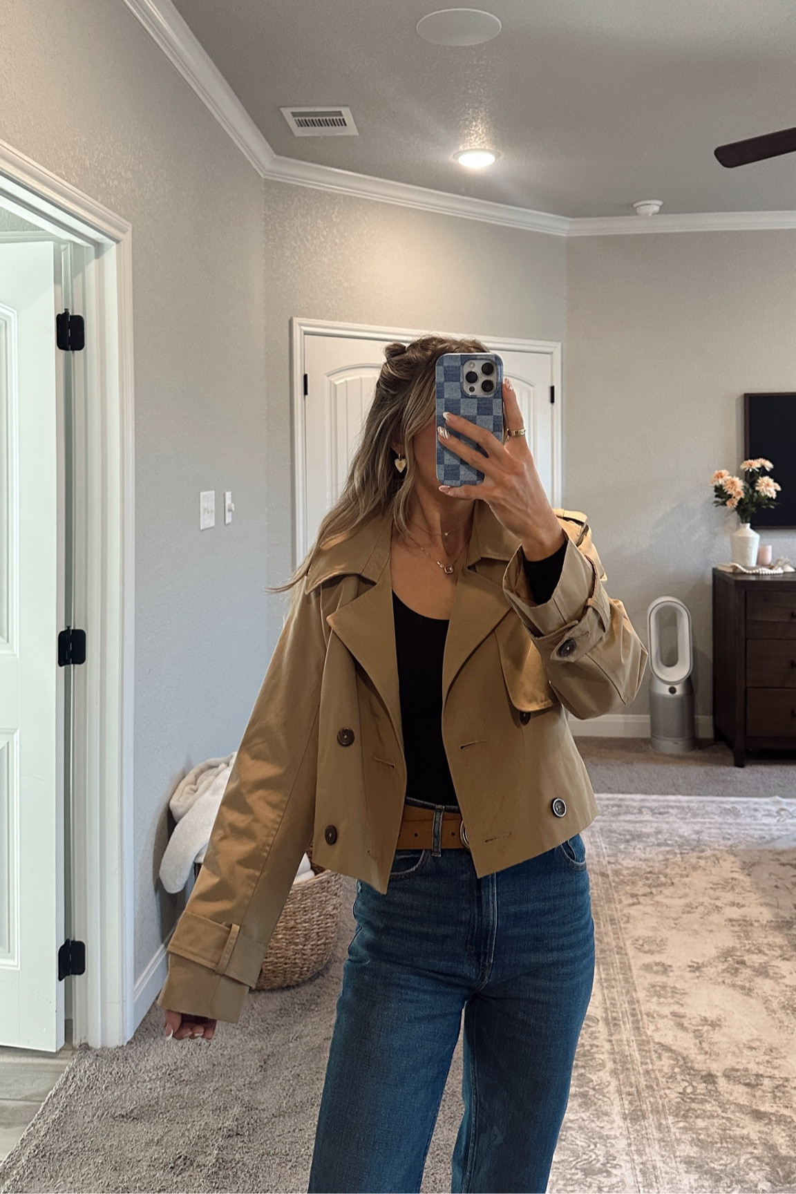 use code AFYPB on both my jacket and my jeans - both under $50 with the code! wearing my usual small in the jacket and a 26 in the jeans :)

#LTKSaleAlert #LTKFindsUnder100 #LTKFindsUnder50