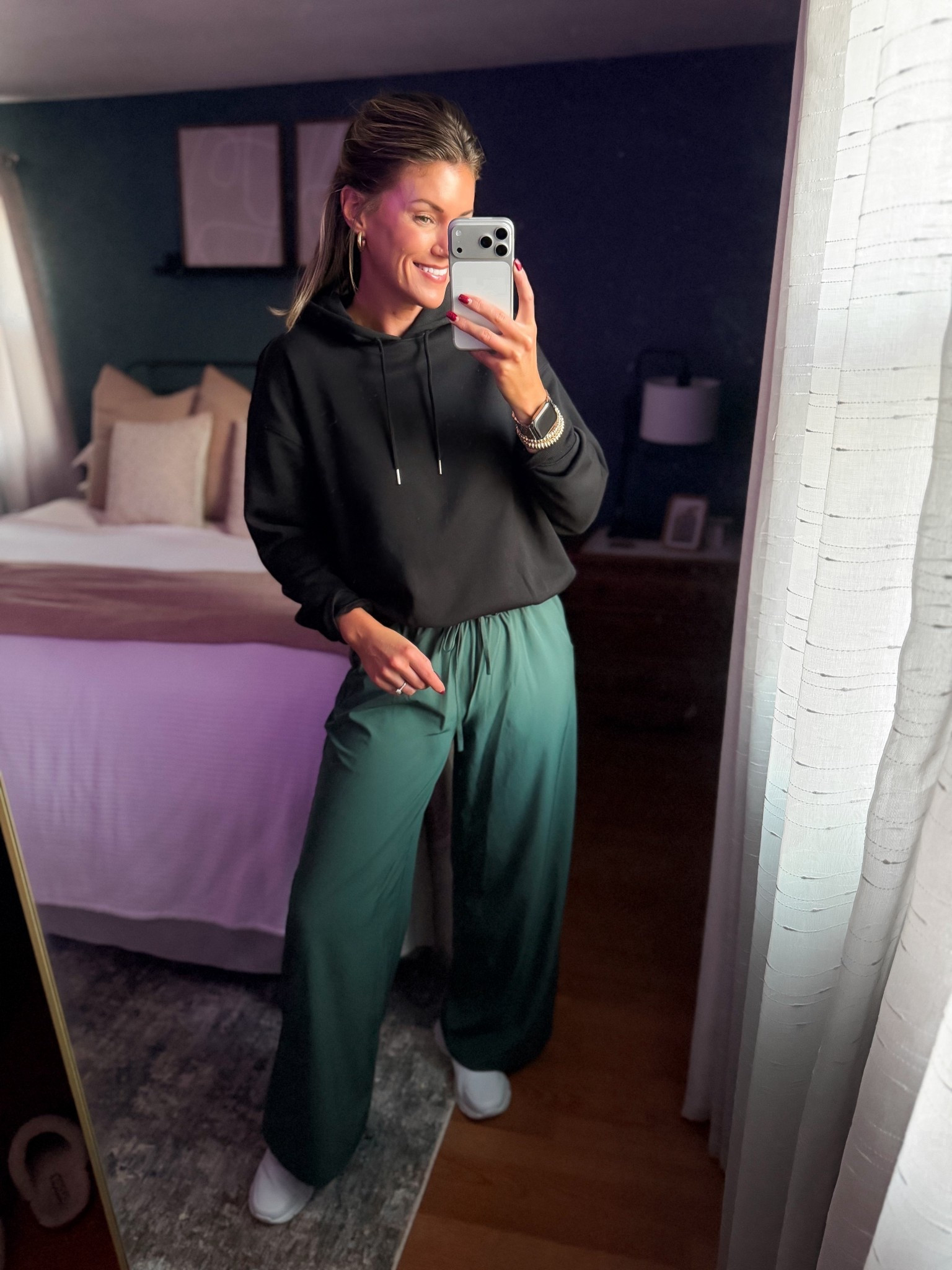 New bubble hem hoodies. 
Wearing medium in hoodie and pants 