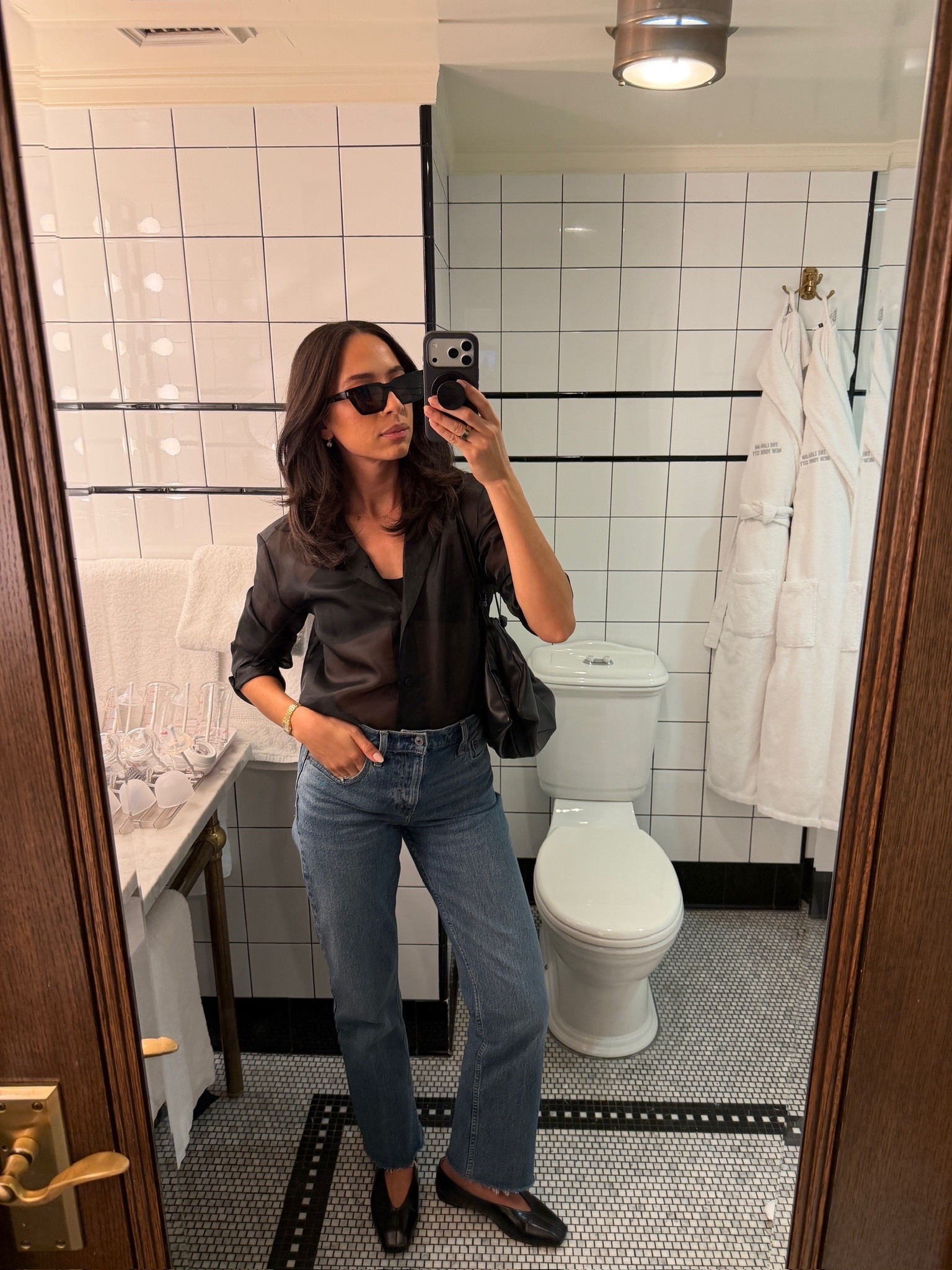 NYC outfit! Wearing size S black top and size 27 high rise straight jeans 

New York City outfit, NYFW, city outfit, date night outfit, dinner outfit, fall outfits, fall fashion, fall style

#LTKSeasonal