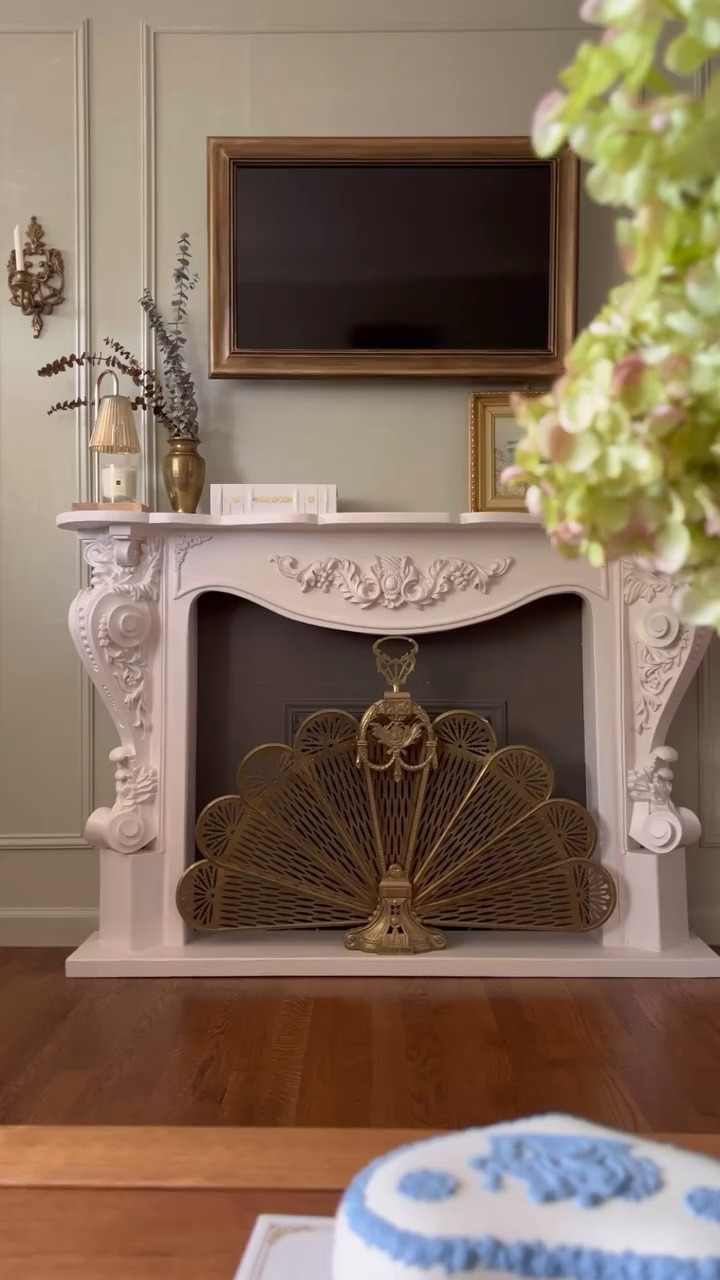 I kept seeing these fireplaces on Pinterest and instantly fell in love 😍 but when I looked to buy one I quickly realized they were out of my budget.

All of the supplies are linked in my LTK 🔗

Follow @the.elm.house to see Part 2!

#diyfireplace #diyhome #diyhousetohome