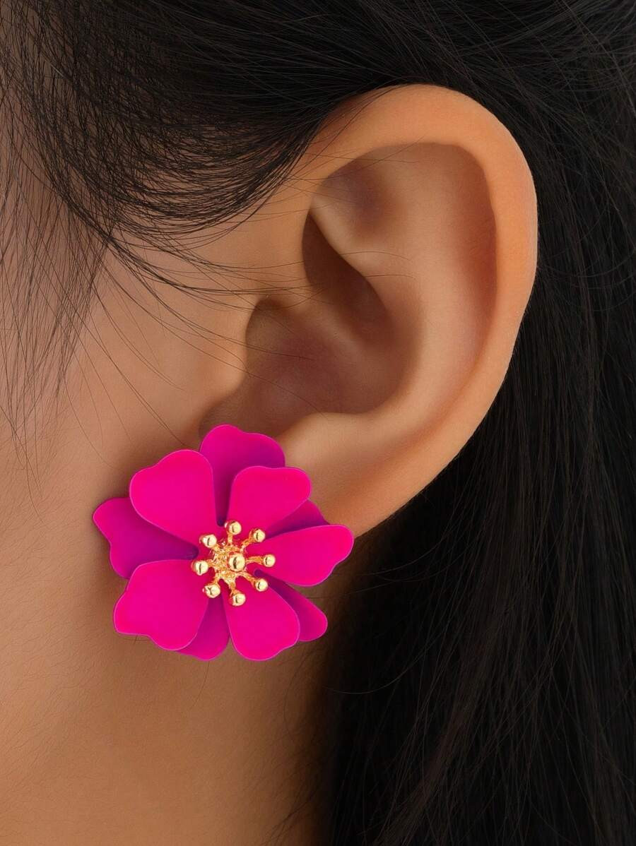 1 Pair Fashionable Floral Spray Painted Earrings, Suitable For Women For Travel Wear | SHEIN