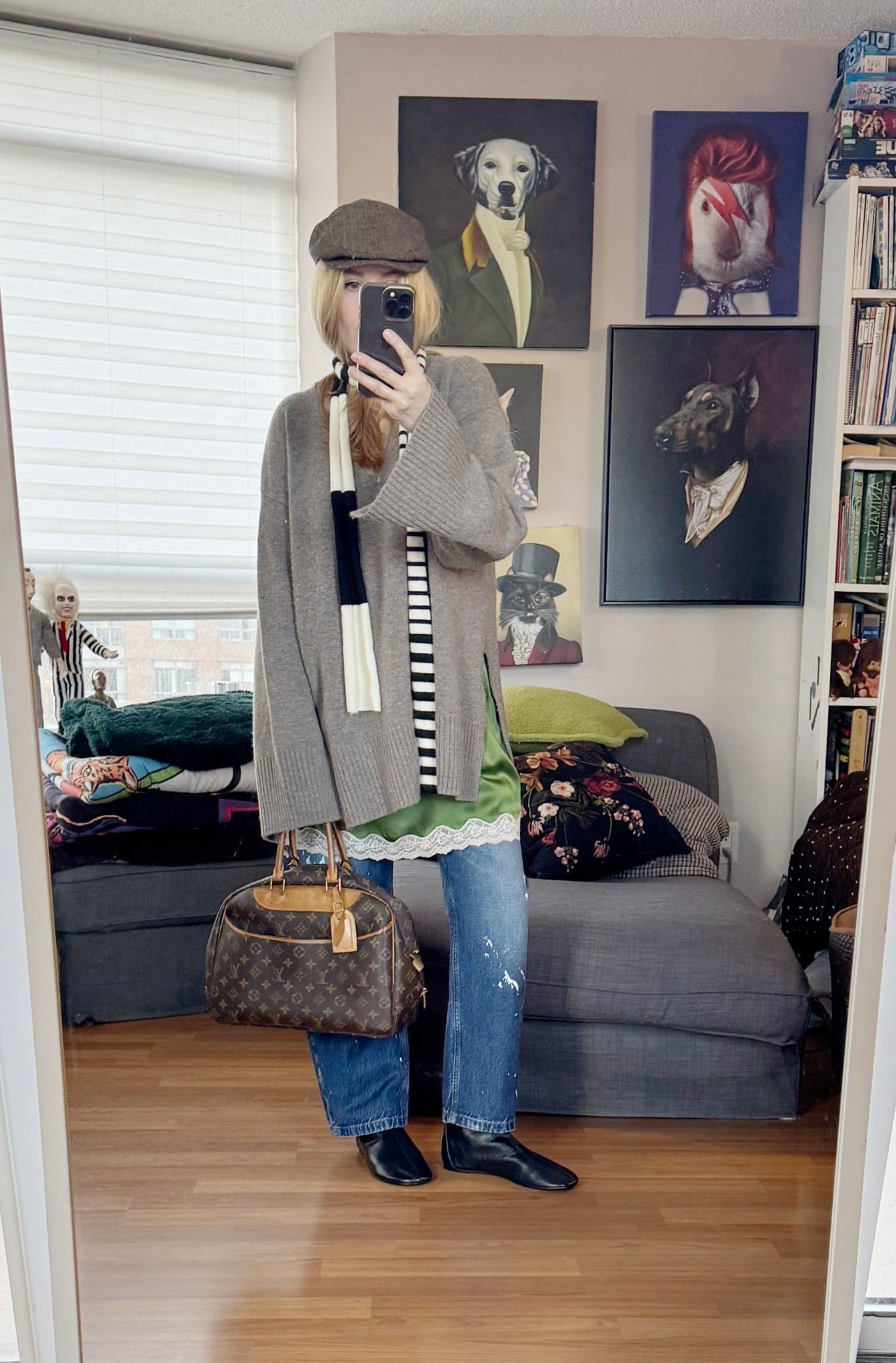I’m going artsy today. Sweater is super old  
Bag is vintage. 

#falloutfit #falltrends #torontostylist #StyleOver40  #secondhandFind #fashionstylist #slowfashion #FashionOver40  #genX #genXStyle #shopSecondhand #genXInfluencer #genXblogger #secondhanddesigner


#LTKSeasonal #LTKStyleTip #LTKOver40