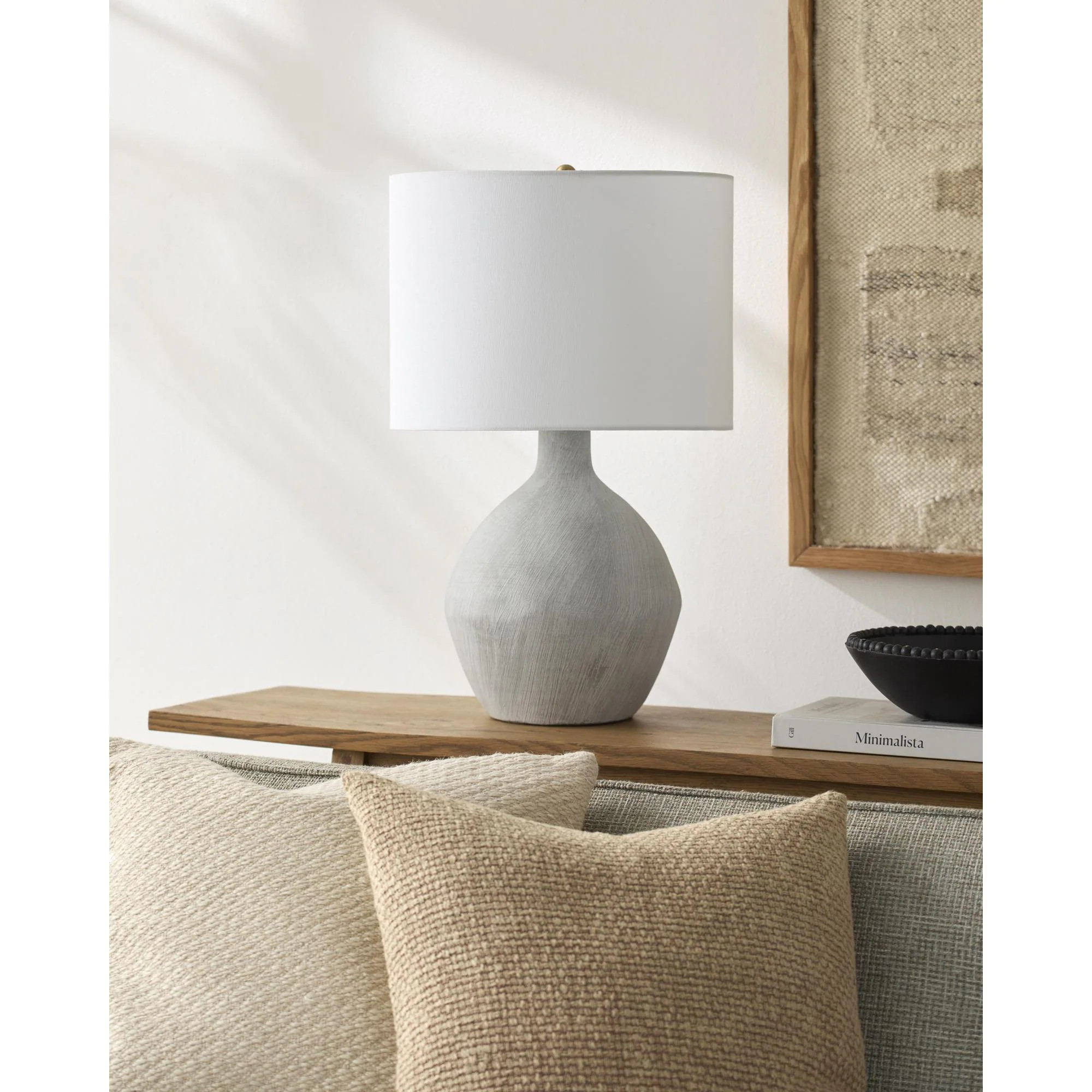 Livabliss Mably Traditional Accent Table Lamp | Overstock